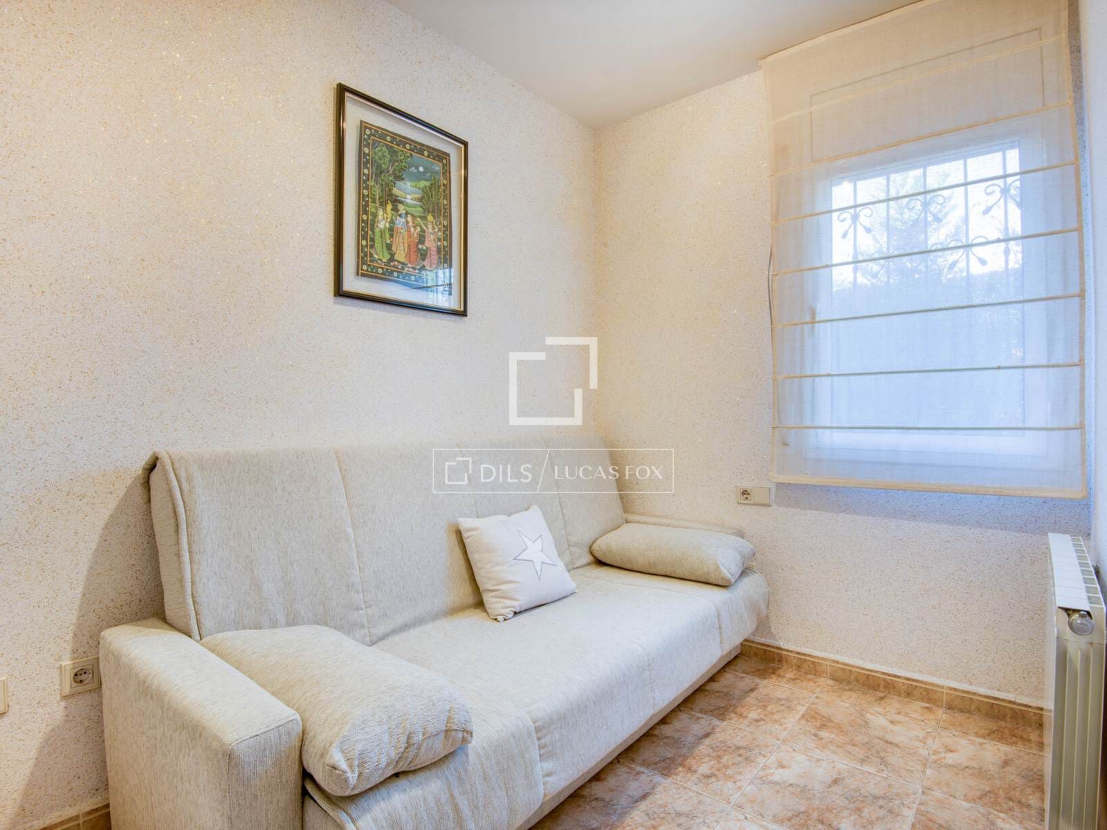 4 sovrum Villa till salu i S'Agaro med pool garage - 650 000 € (Ref: 9481569)