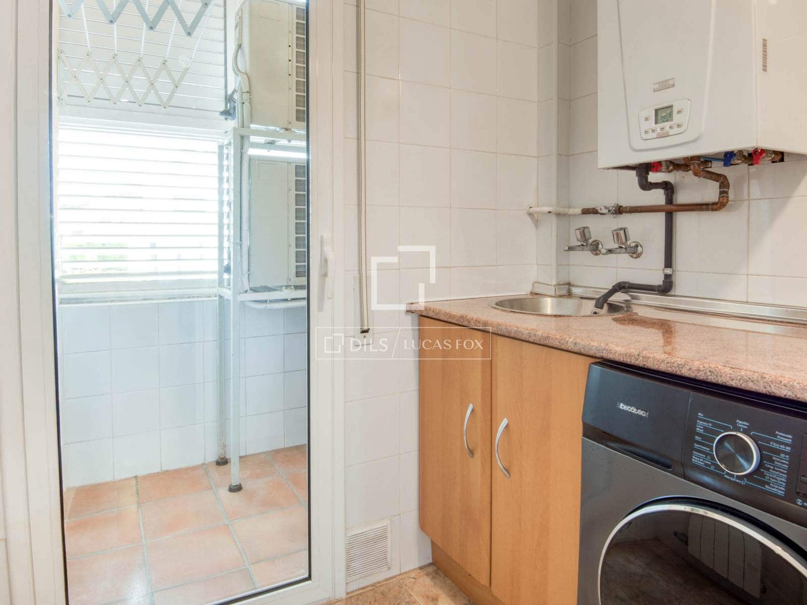 4 sovrum Villa till salu i S'Agaro med pool garage - 650 000 € (Ref: 9481569)