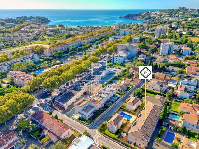 4 sovrum Villa till salu i S'Agaro, Castell-Platja d'Aro med pool garage - 650 000 € (Ref: 9481569)