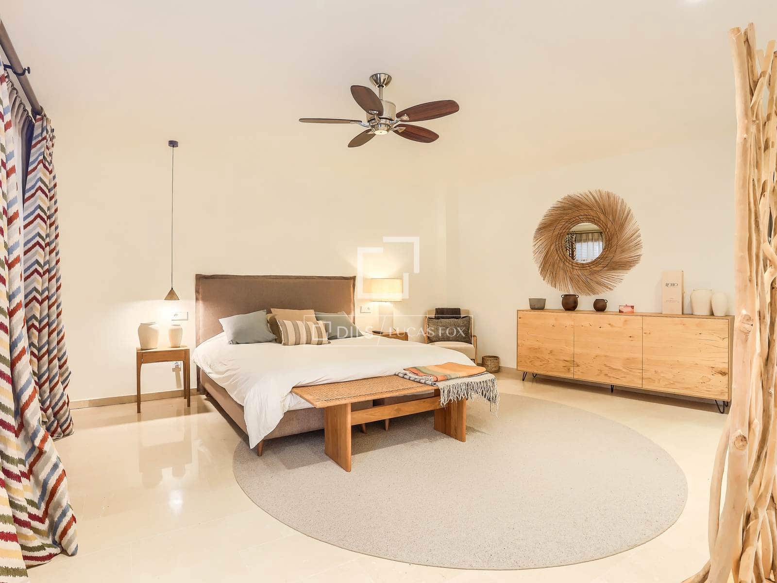 4 bedroom Villa for sale in Pollensa / Pollenca with pool garage - € 1,280,000 (Ref: 9481597)