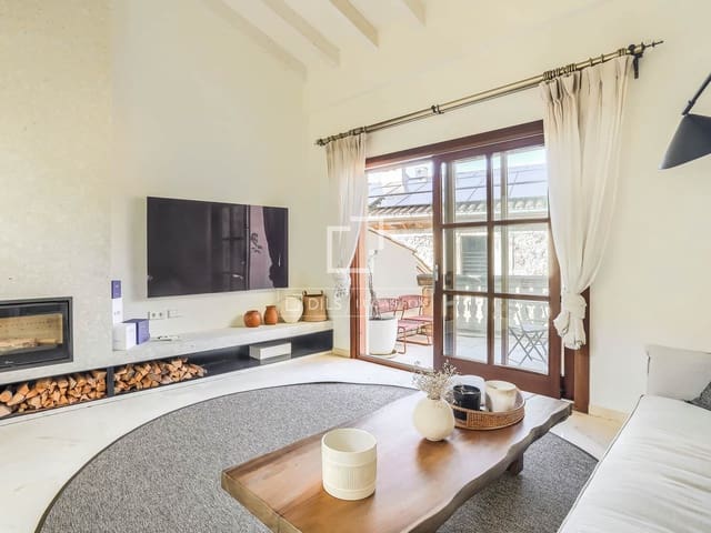 4 slaapkamer Villa te koop in Pollensa / Pollença met zwembad garage - € 1.280.000 (Ref: 9481597)