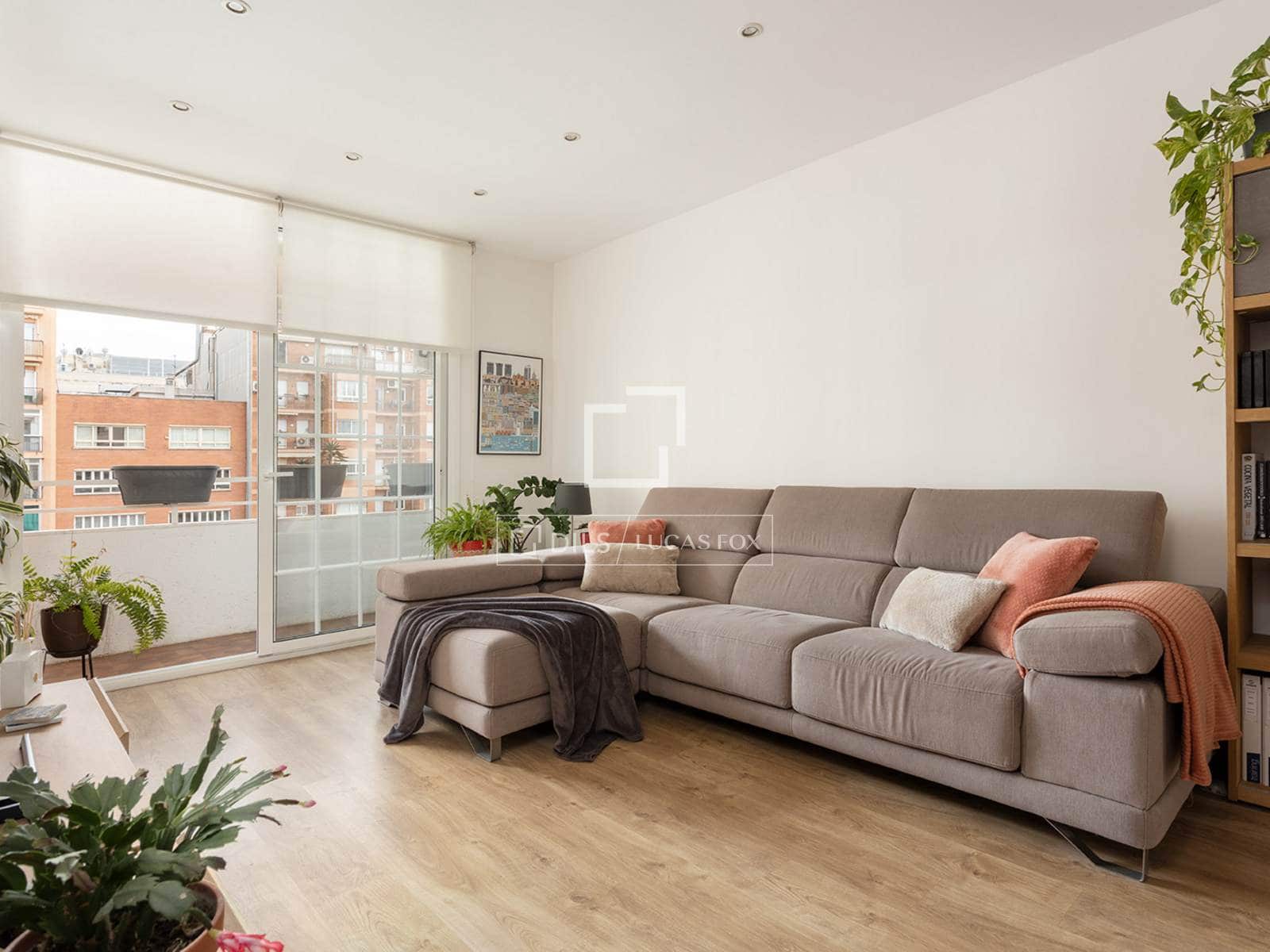 3 bedroom Apartment for sale in Barcelona city with garage - € 598,000 (Ref: 9482394)