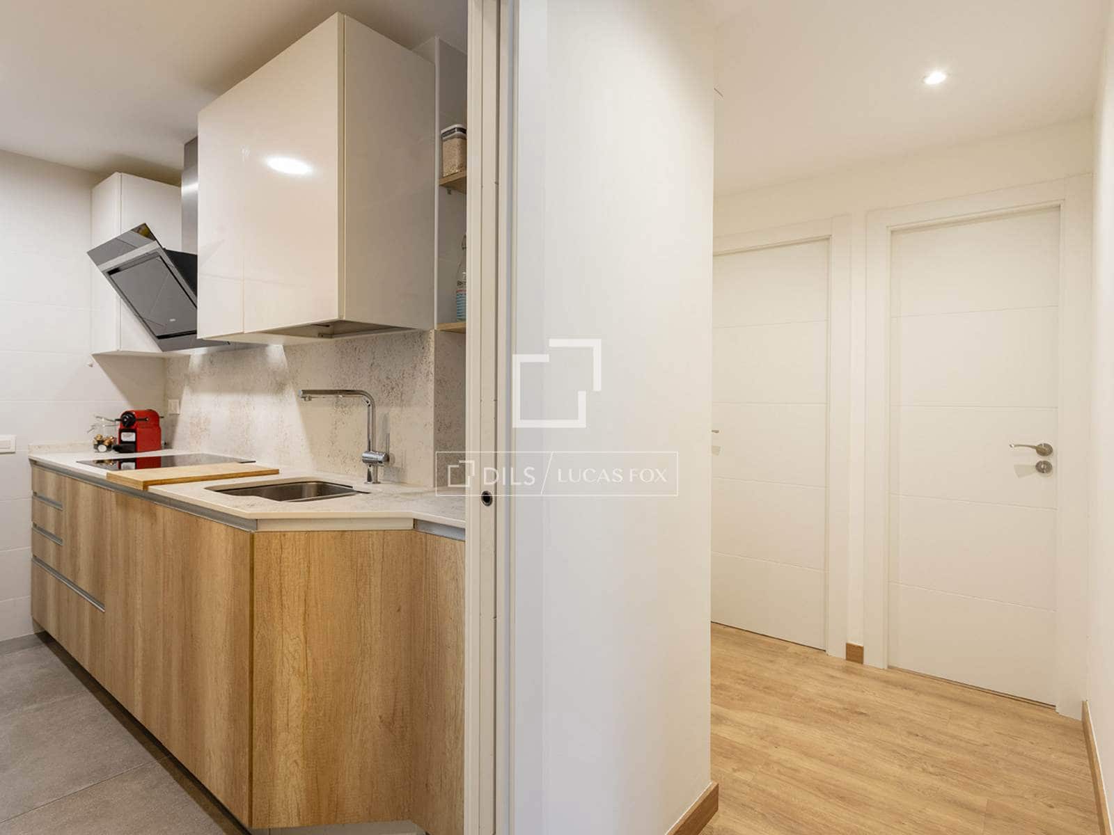 3 bedroom Apartment for sale in Barcelona city with garage - € 598,000 (Ref: 9482394)