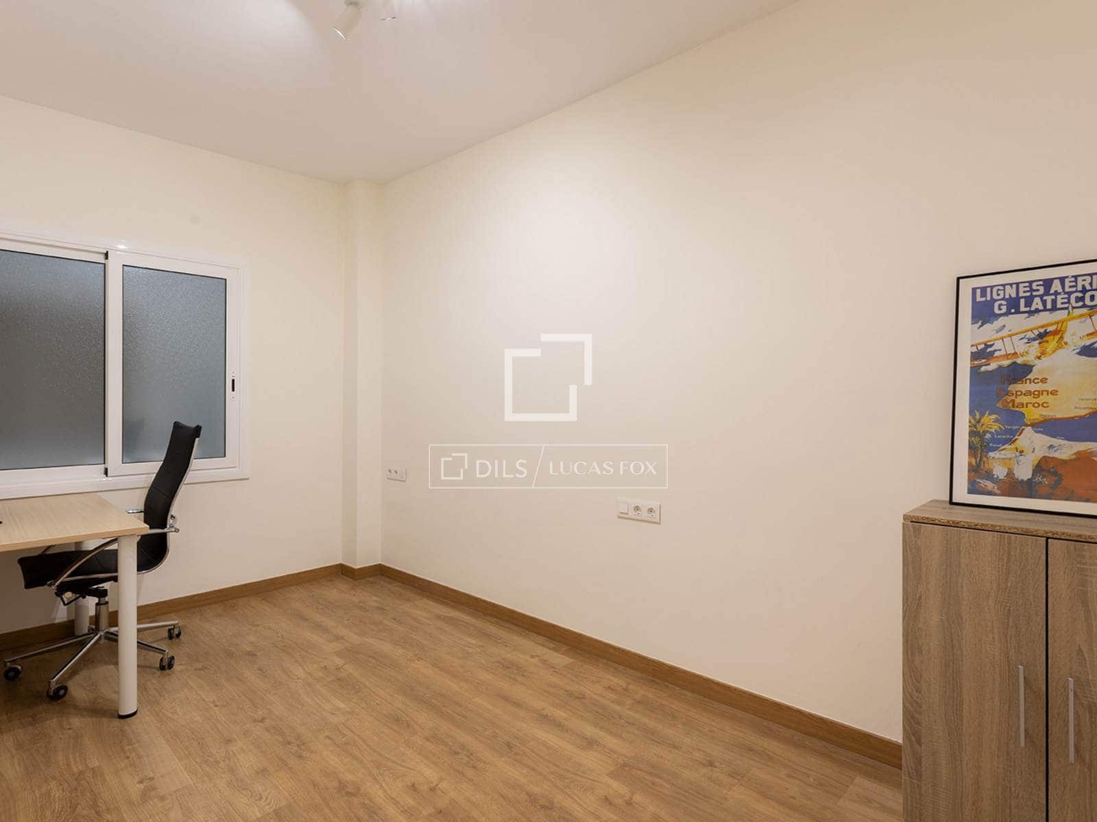 3 bedroom Apartment for sale in Barcelona city with garage - € 598,000 (Ref: 9482394)