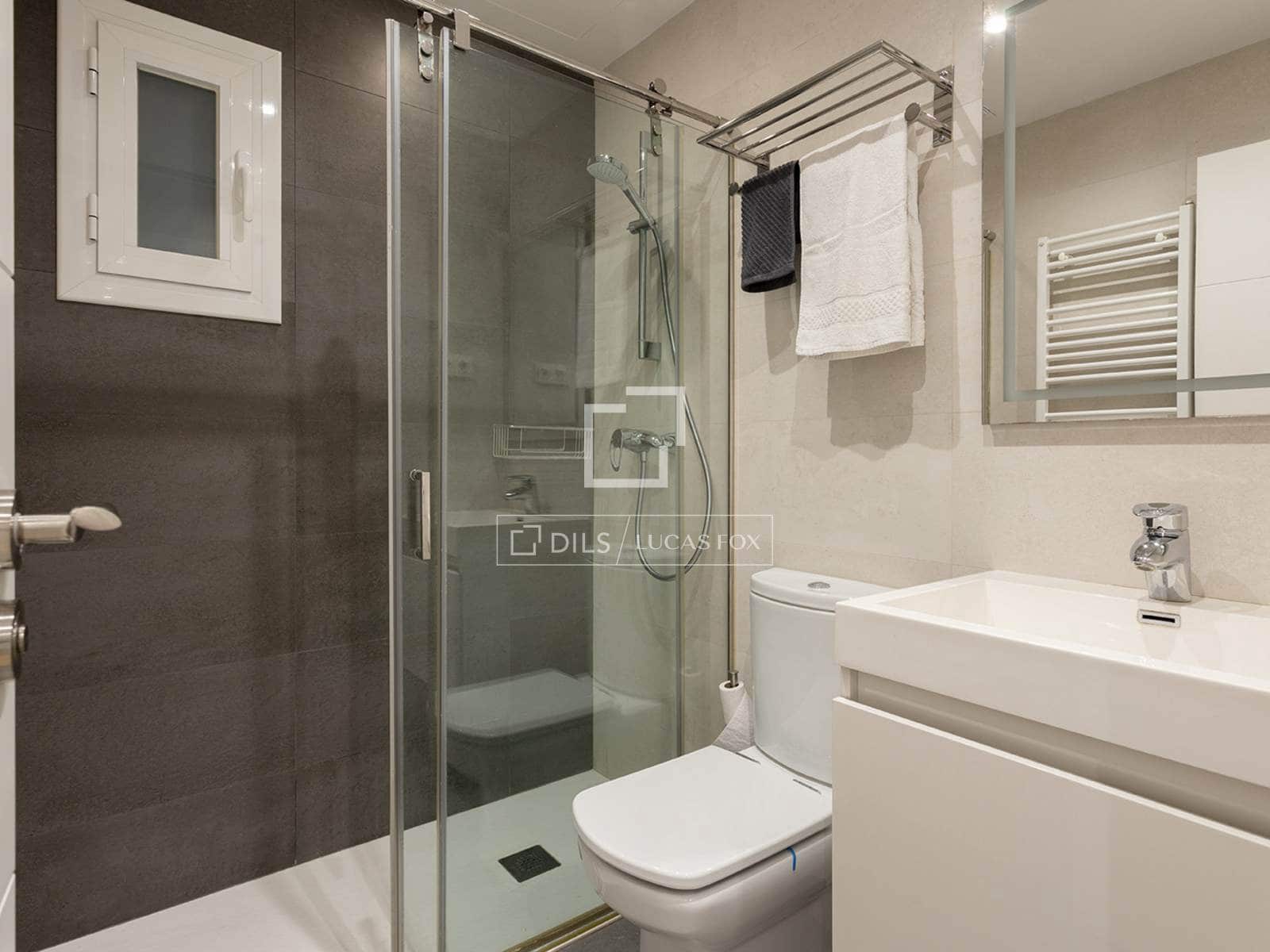 3 bedroom Apartment for sale in Barcelona city with garage - € 598,000 (Ref: 9482394)