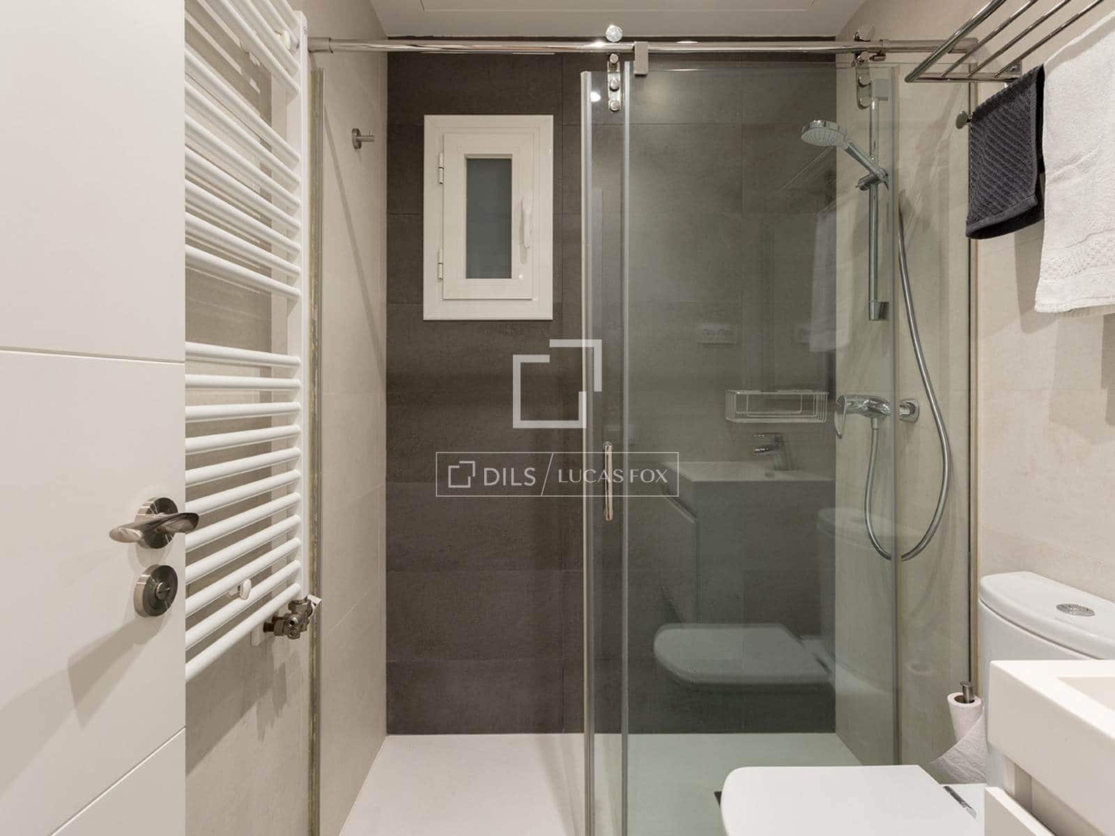 3 bedroom Apartment for sale in Barcelona city with garage - € 598,000 (Ref: 9482394)