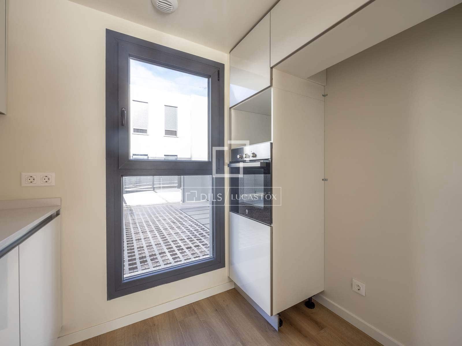 4 quarto Moradia para arrendar em L'Eliana com piscina garagem - 2 650 € (Ref: 9483928)