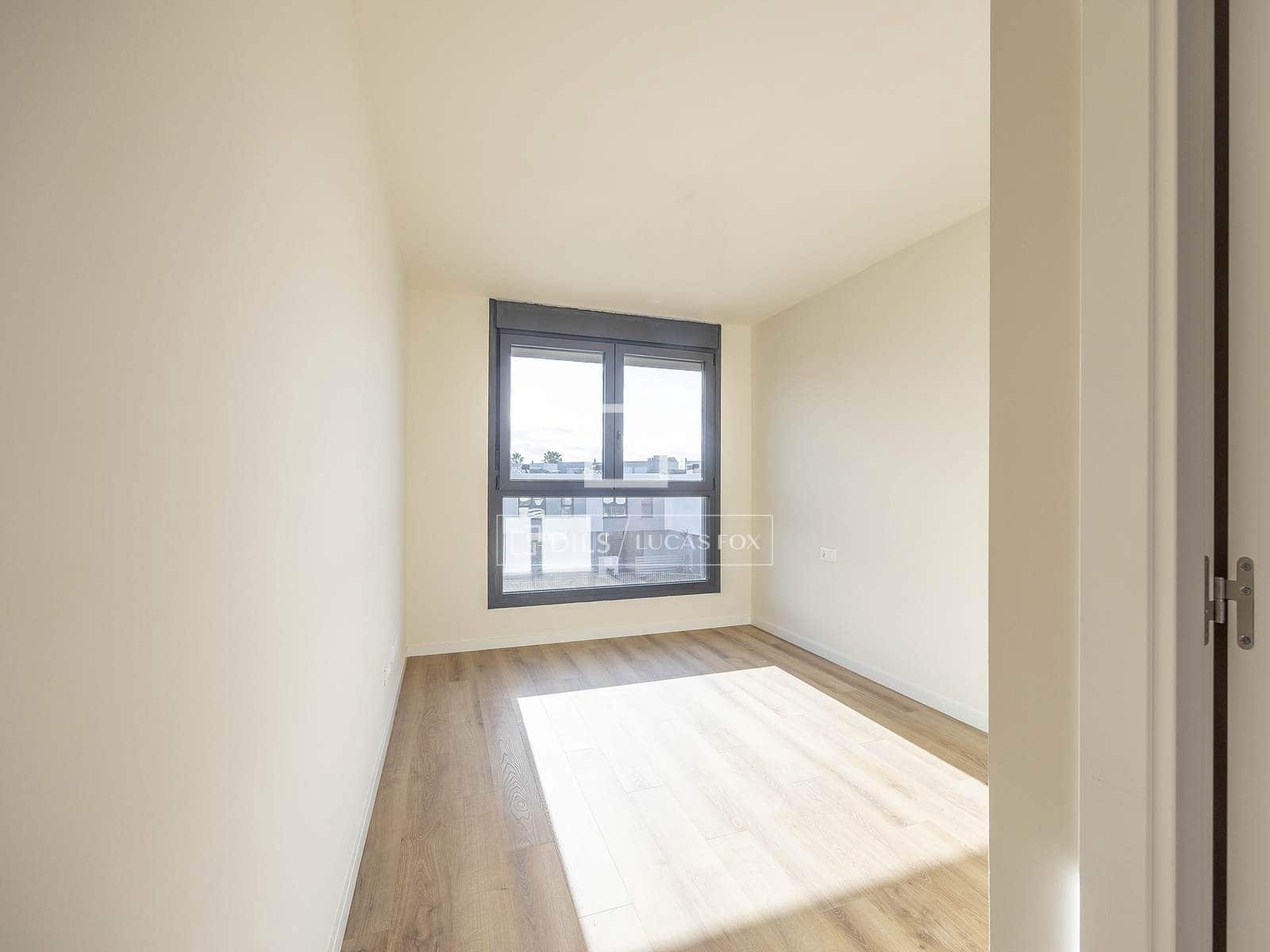 4 quarto Moradia para arrendar em L'Eliana com piscina garagem - 2 650 € (Ref: 9483928)