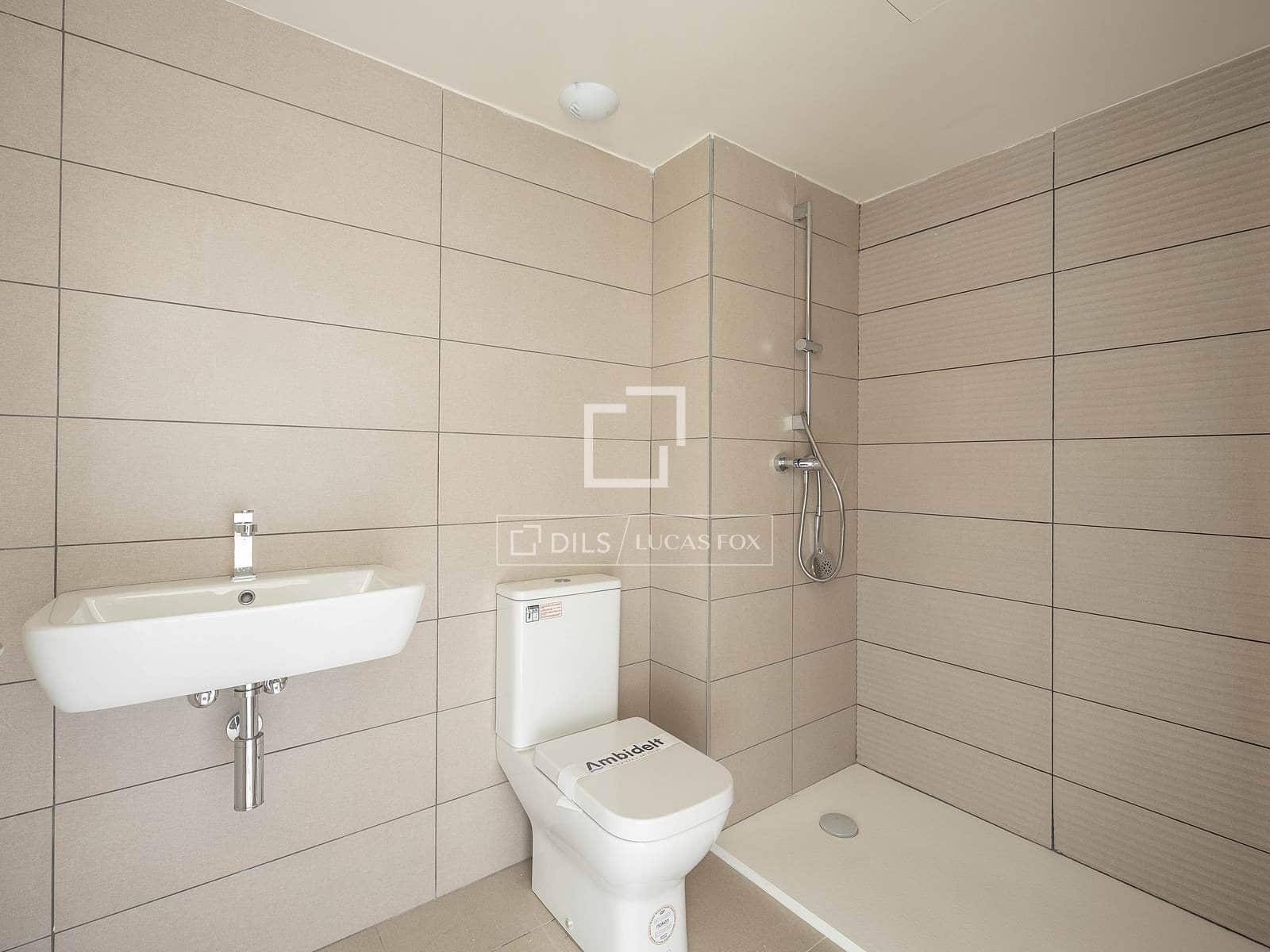 4 quarto Moradia para arrendar em L'Eliana com piscina garagem - 2 650 € (Ref: 9483928)
