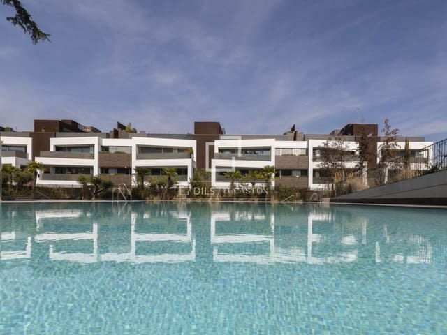 4 bedroom Apartment for rent in Pozuelo de Alarcón with pool garage - € 5,000 (Ref: 9484042)