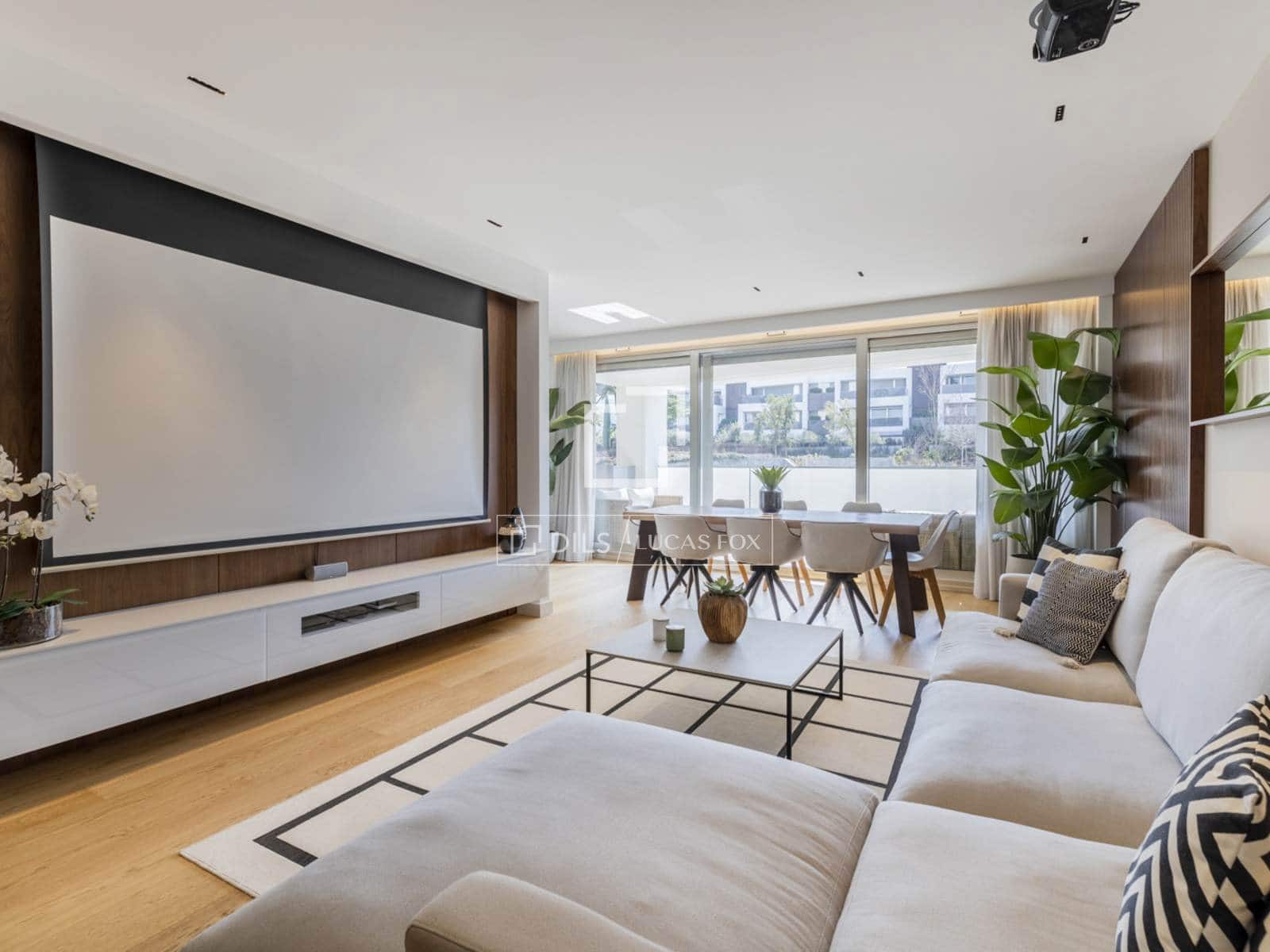 4 bedroom Apartment for rent in Pozuelo de Alarcon with pool garage - € 5,000 (Ref: 9484042)