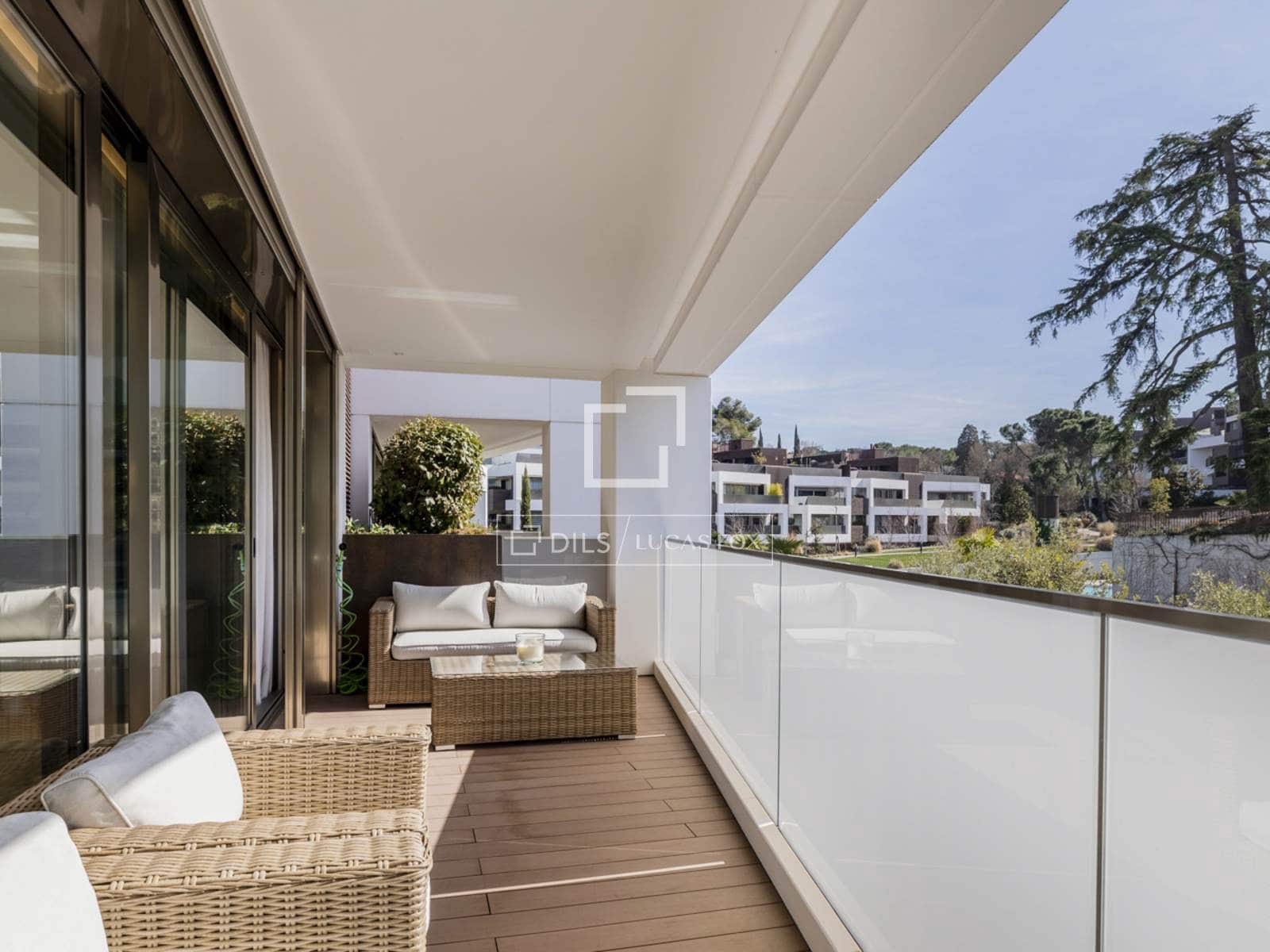 4 bedroom Apartment for rent in Pozuelo de Alarcon with pool garage - € 5,000 (Ref: 9484042)