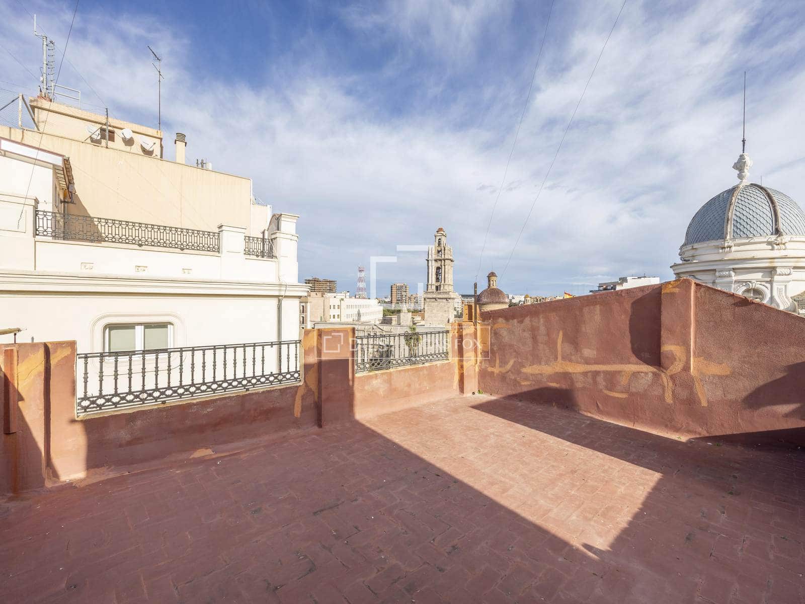 3 quarto Apartamento para arrendar em Valencia cidade - 2 500 € (Ref: 9484951)