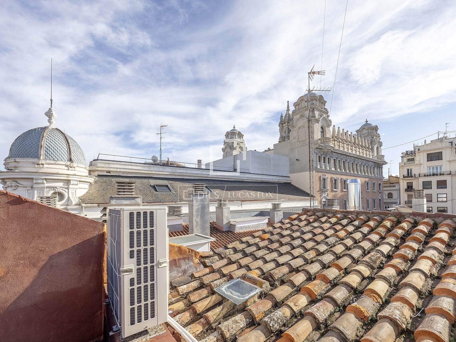 3 quarto Apartamento para arrendar em Valencia cidade - 2 500 € (Ref: 9484951)