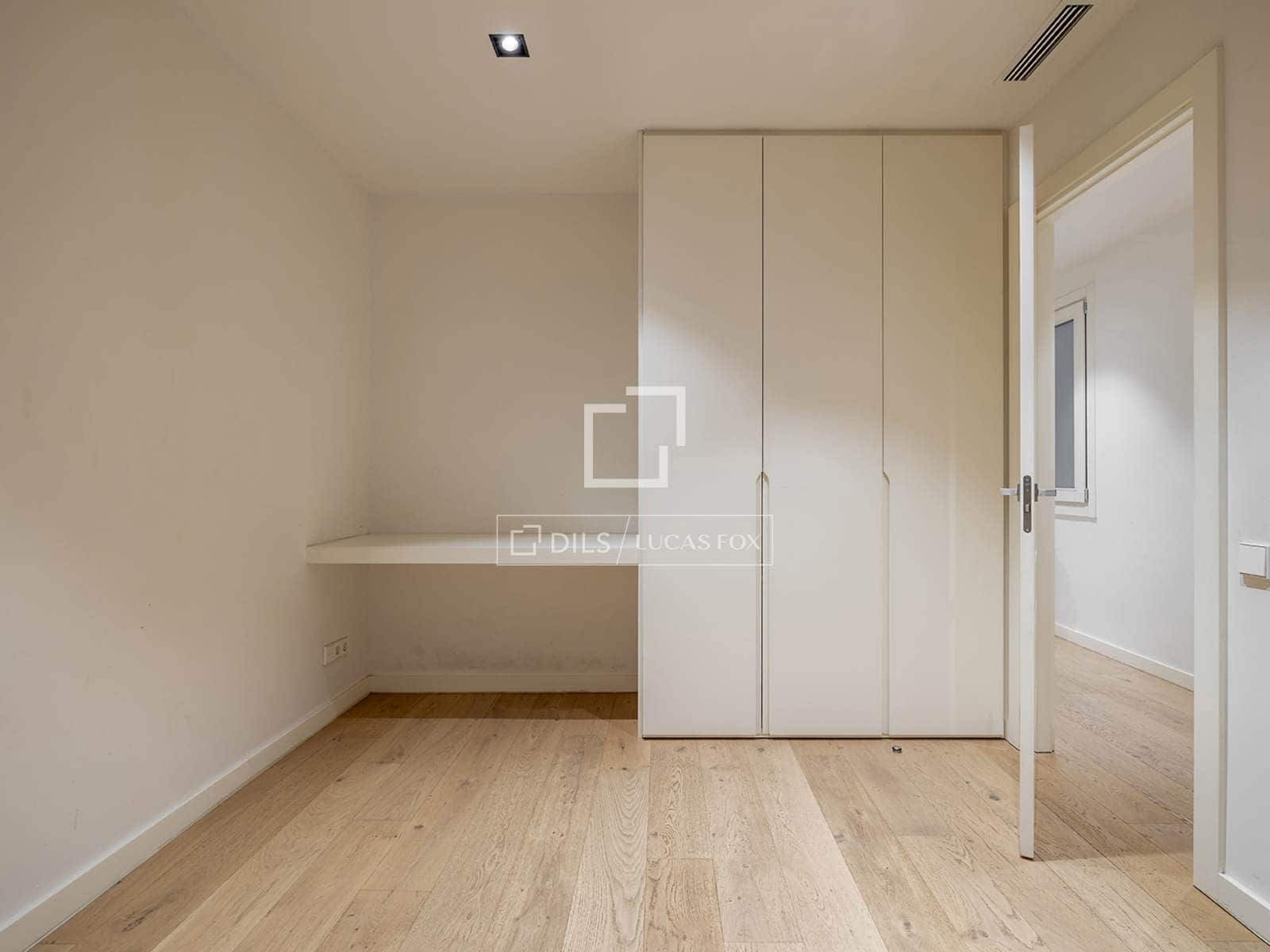3 quarto Apartamento para venda em Barcelona cidade - 1 350 000 € (Ref: 9486568)