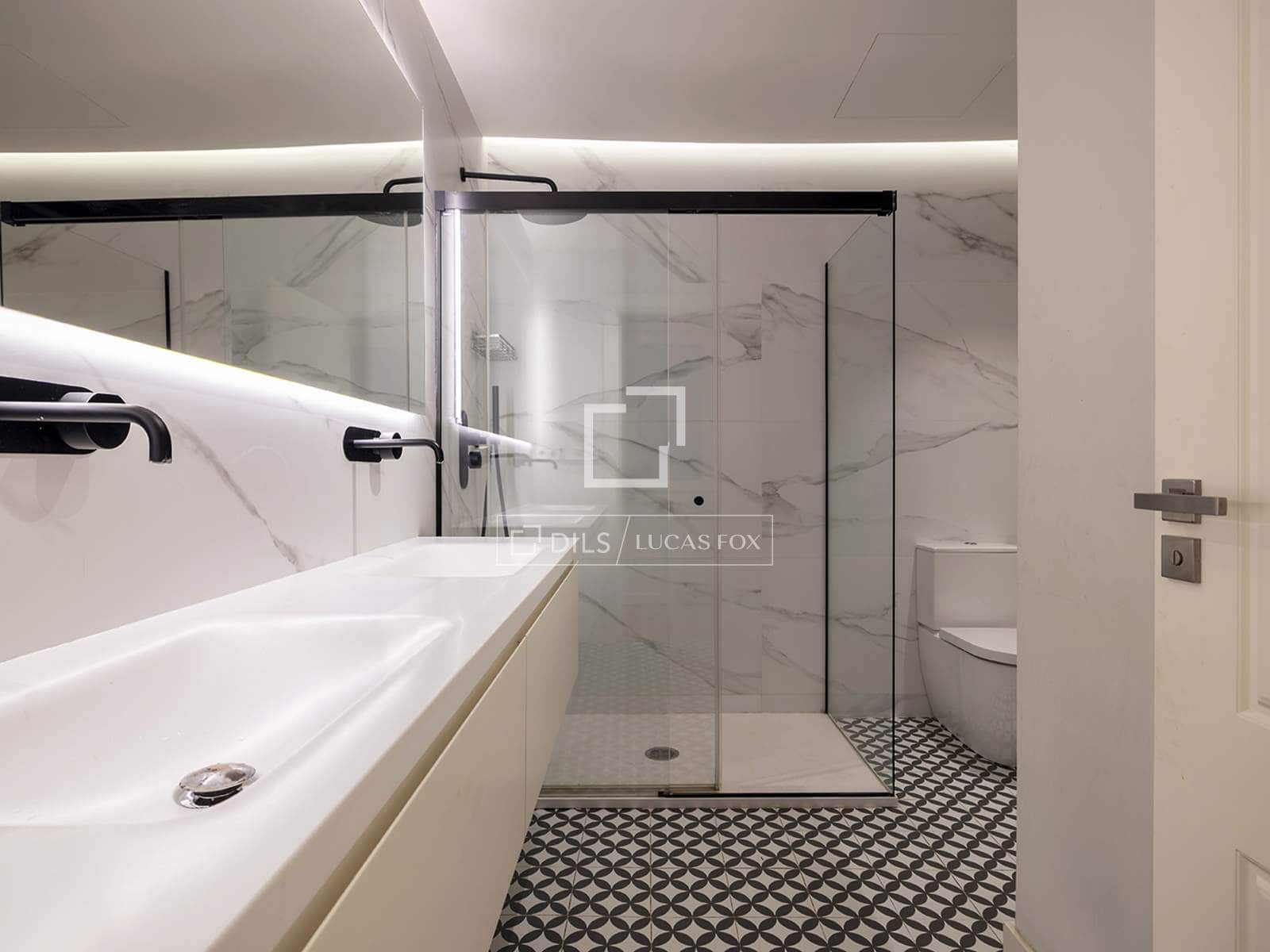 3 quarto Apartamento para venda em Barcelona cidade - 1 350 000 € (Ref: 9486568)