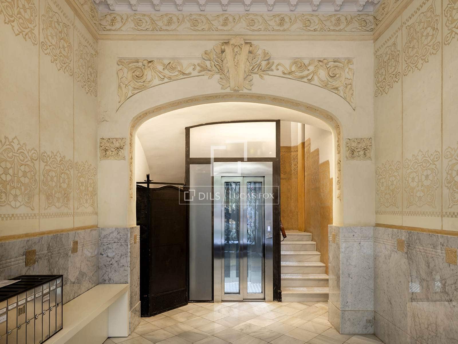 3 quarto Apartamento para venda em Barcelona cidade - 1 350 000 € (Ref: 9486568)