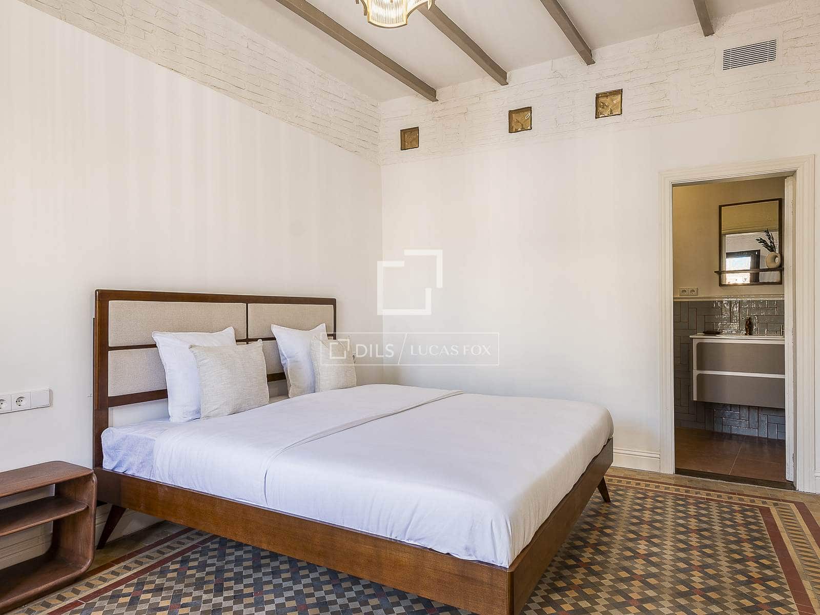 4 sovrum Lägenhet till salu i Barcelona stad - 1 470 000 € (Ref: 9487137)