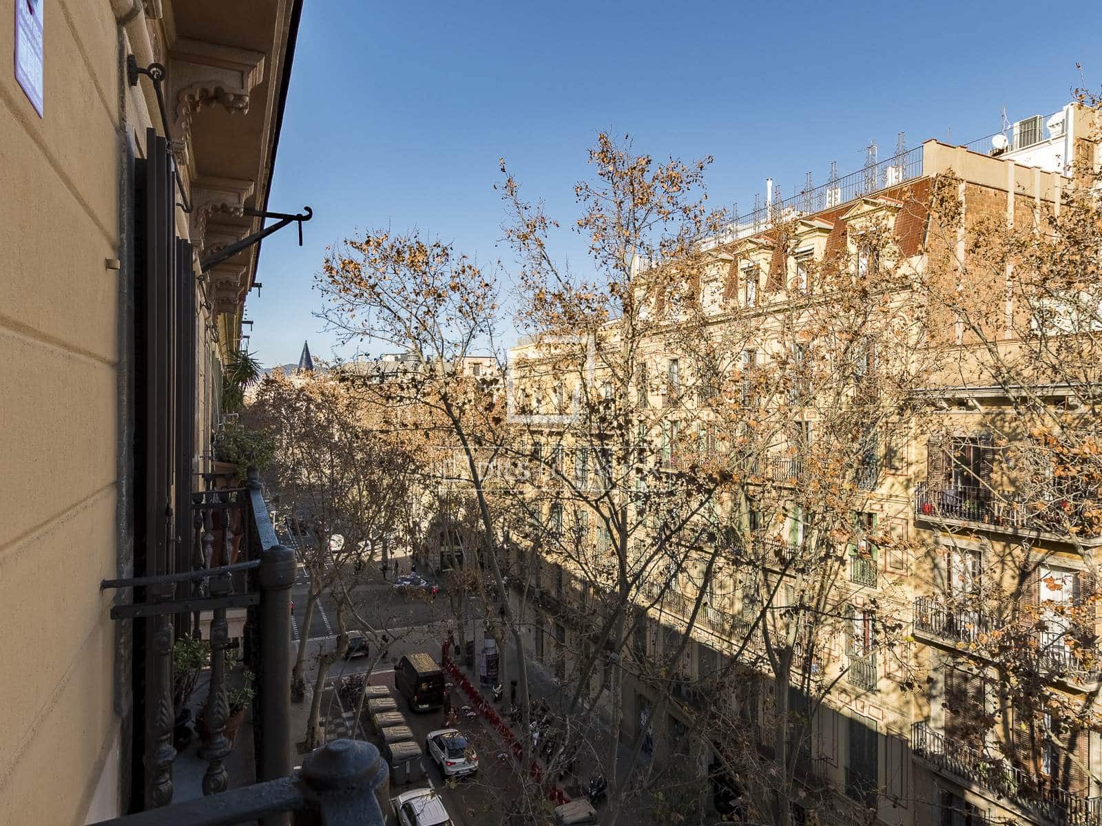 4 sovrum Lägenhet till salu i Barcelona stad - 1 470 000 € (Ref: 9487137)