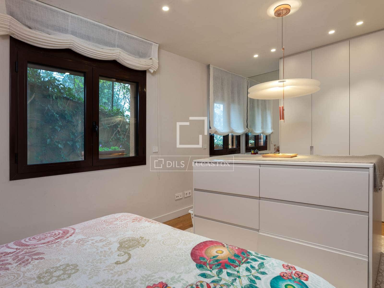 2 bedroom Apartment for sale in Begur with pool garage - € 650,000 (Ref: 9488534)