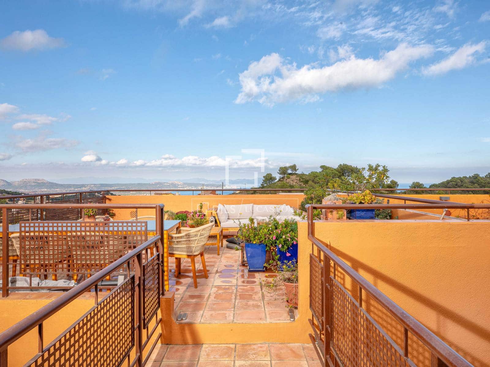 2 bedroom Apartment for sale in Begur with pool garage - € 650,000 (Ref: 9488534)