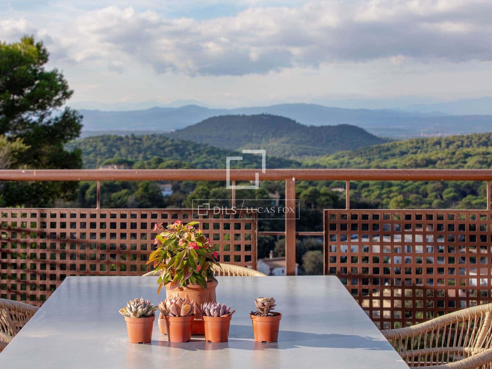 2 bedroom Apartment for sale in Begur with pool garage - € 650,000 (Ref: 9488534)