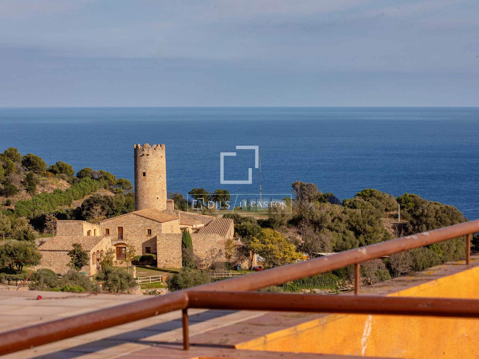 2 bedroom Apartment for sale in Begur with pool garage - € 650,000 (Ref: 9488534)