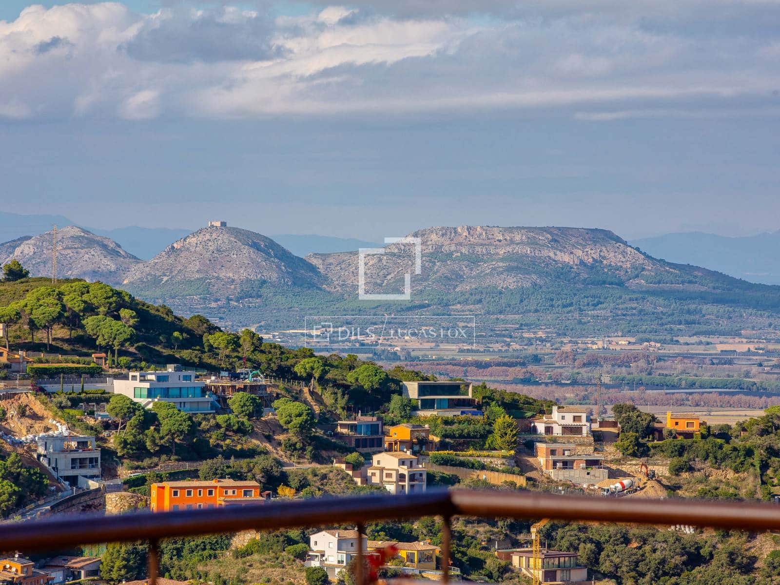 2 bedroom Apartment for sale in Begur with pool garage - € 650,000 (Ref: 9488534)