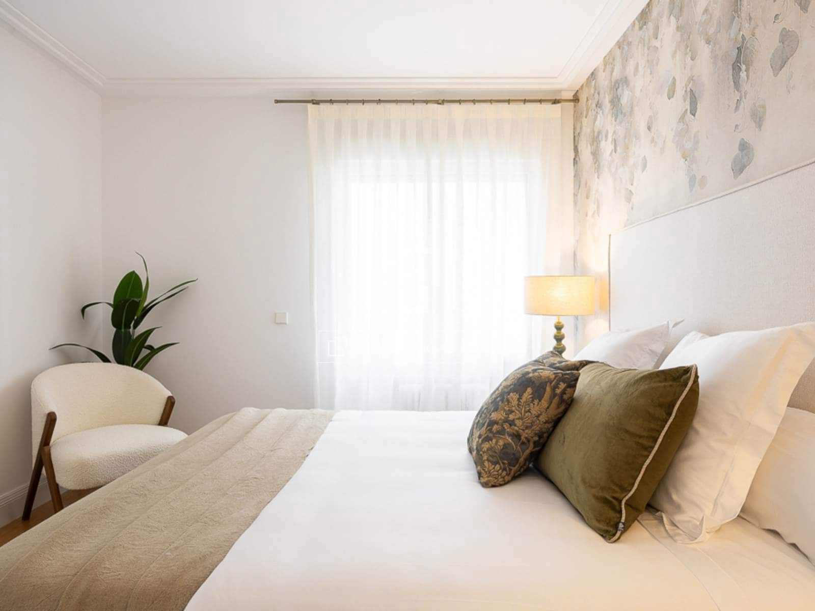 3 bedroom Apartment for sale in Madrid city - € 1,980,000 (Ref: 9488861)