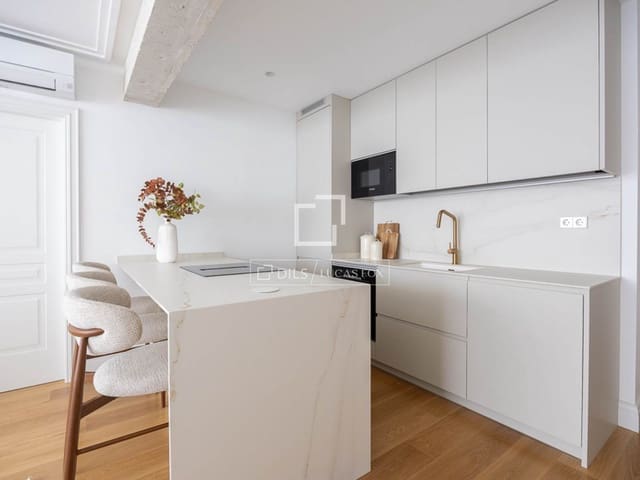 3 slaapkamer Appartement te koop in Recoletos, Madrid stad - € 1.980.000 (Ref: 9488861)