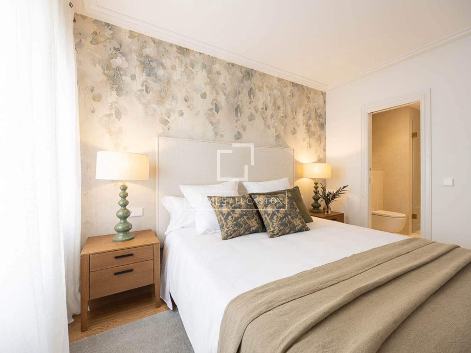 3 bedroom Apartment for sale in Madrid city - € 1,980,000 (Ref: 9488861)