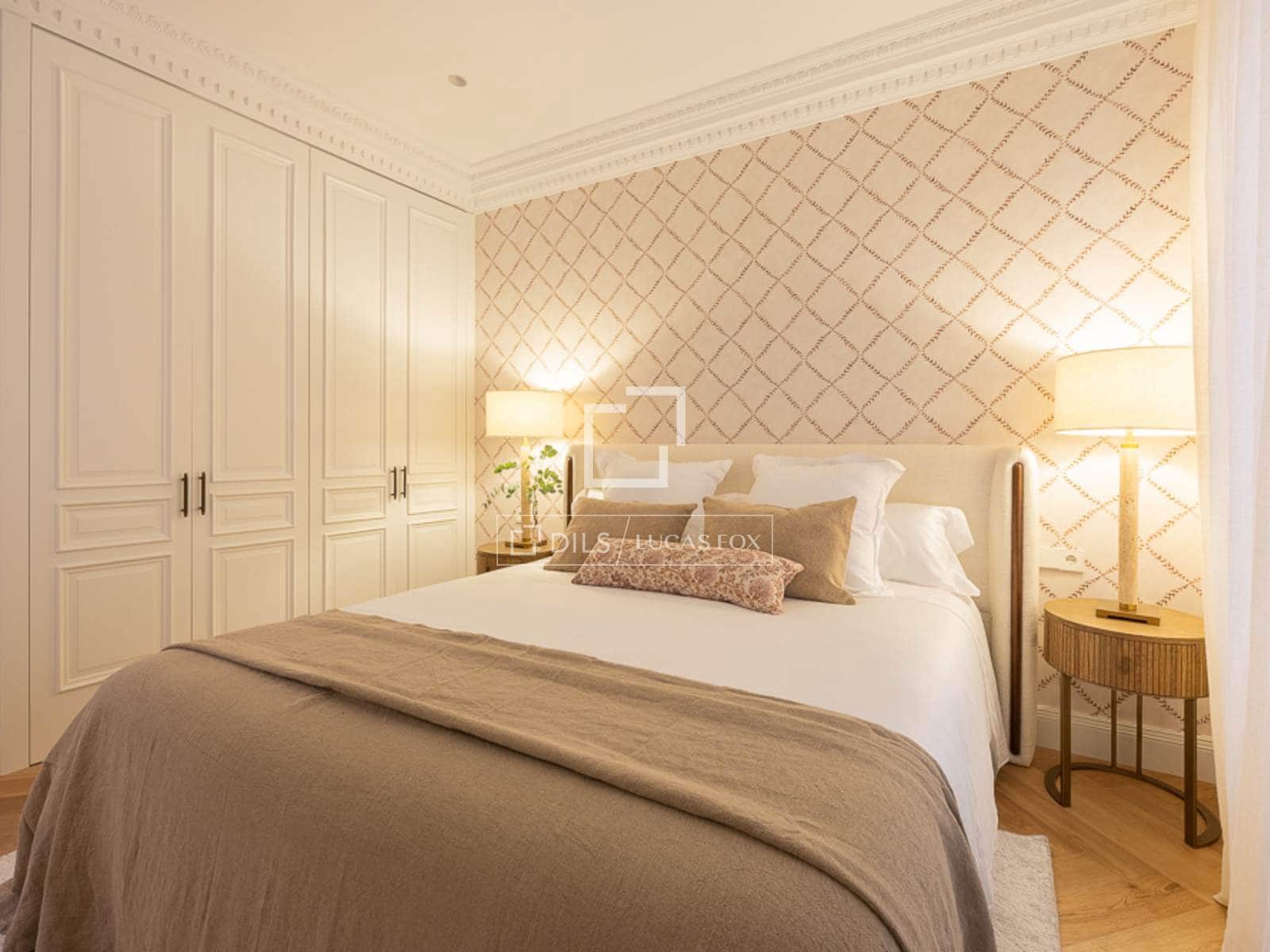 4 bedroom Apartment for sale in Madrid city - € 3,800,000 (Ref: 9489758)