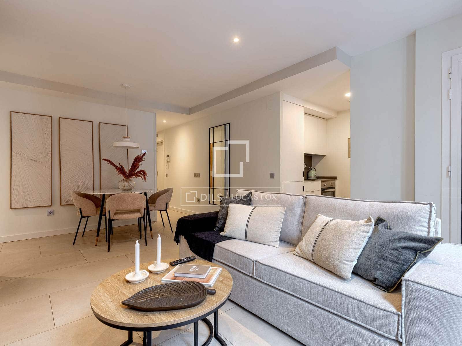 Apartamento de 2 habitaciones en Madrid ciudad en alquiler - 2.950 € (Ref: 9489759)