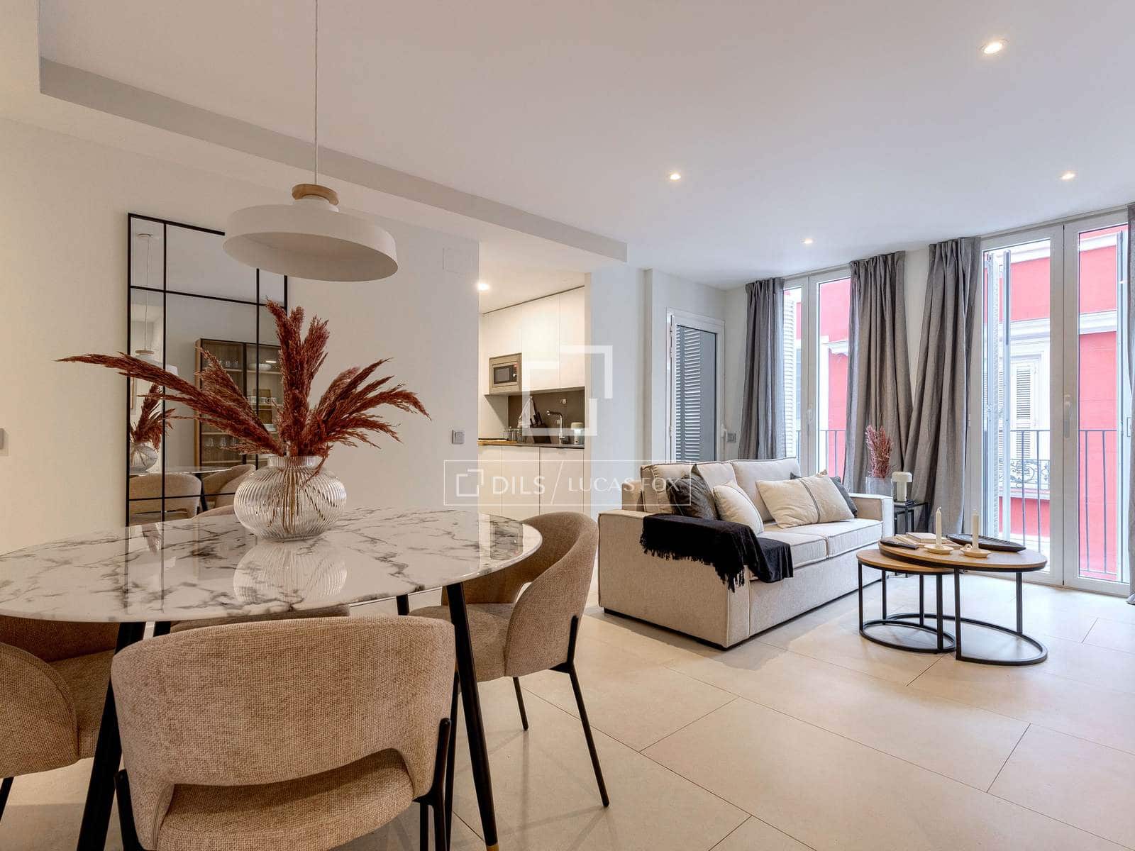 Apartamento de 2 habitaciones en Madrid ciudad en alquiler - 2.950 € (Ref: 9489759)