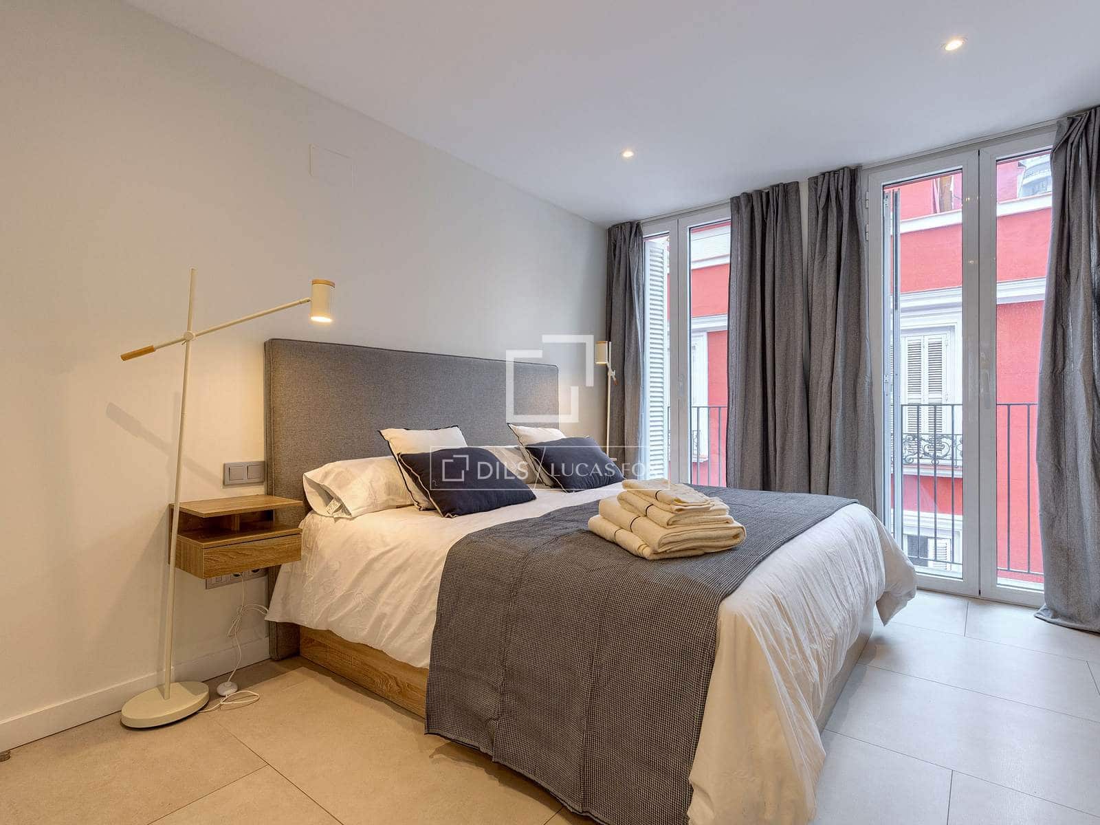 Apartamento de 2 habitaciones en Madrid ciudad en alquiler - 2.950 € (Ref: 9489759)