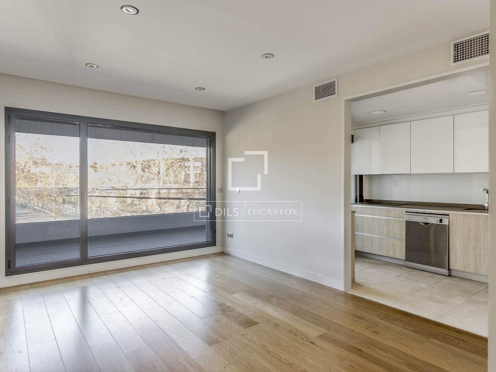 Apartamento de 2 habitaciones en Madrid ciudad en alquiler con piscina garaje - 2.300 € (Ref: 9489957)