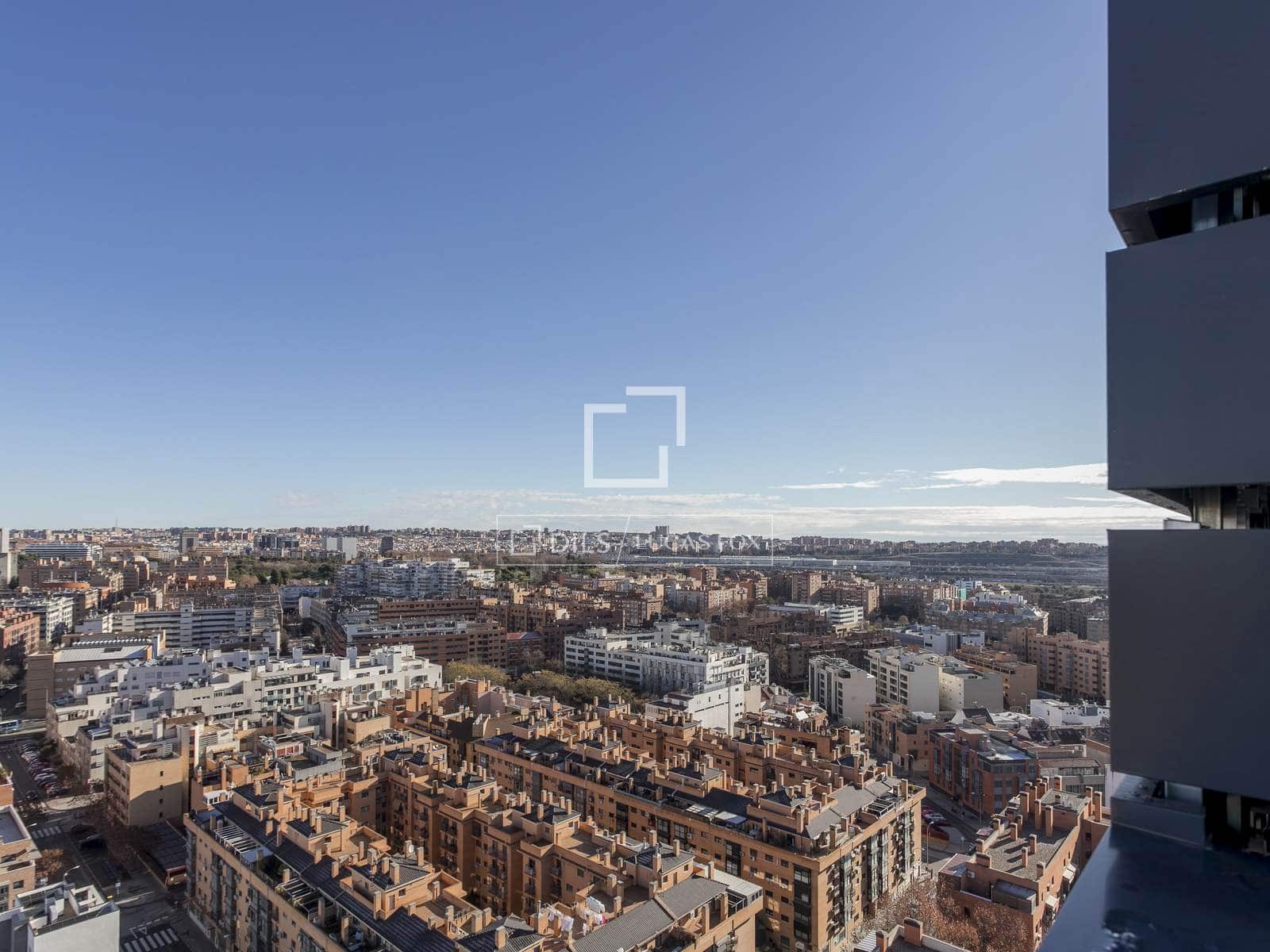 Apartamento de 2 habitaciones en Madrid ciudad en alquiler con piscina garaje - 2.300 € (Ref: 9489957)