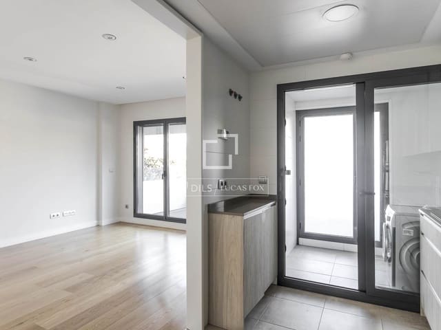 Apartamento de 2 habitaciones en Madrid ciudad en alquiler con piscina garaje - 2.300 € (Ref: 9489957)