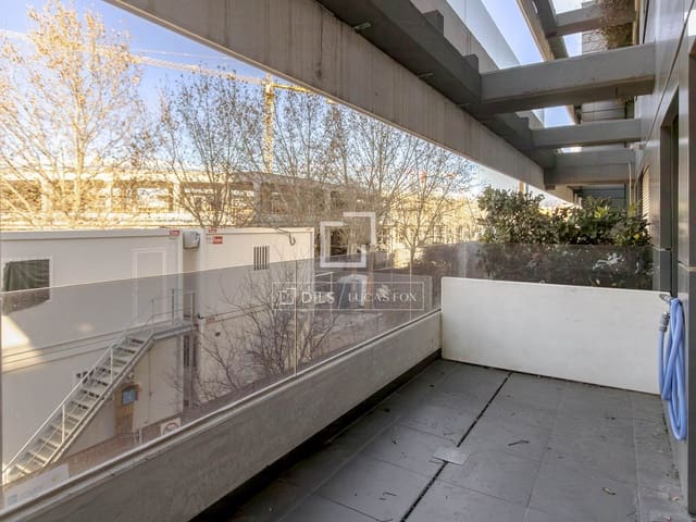 Apartamento de 2 habitaciones en Madrid ciudad en alquiler con piscina garaje - 2.300 € (Ref: 9489957)