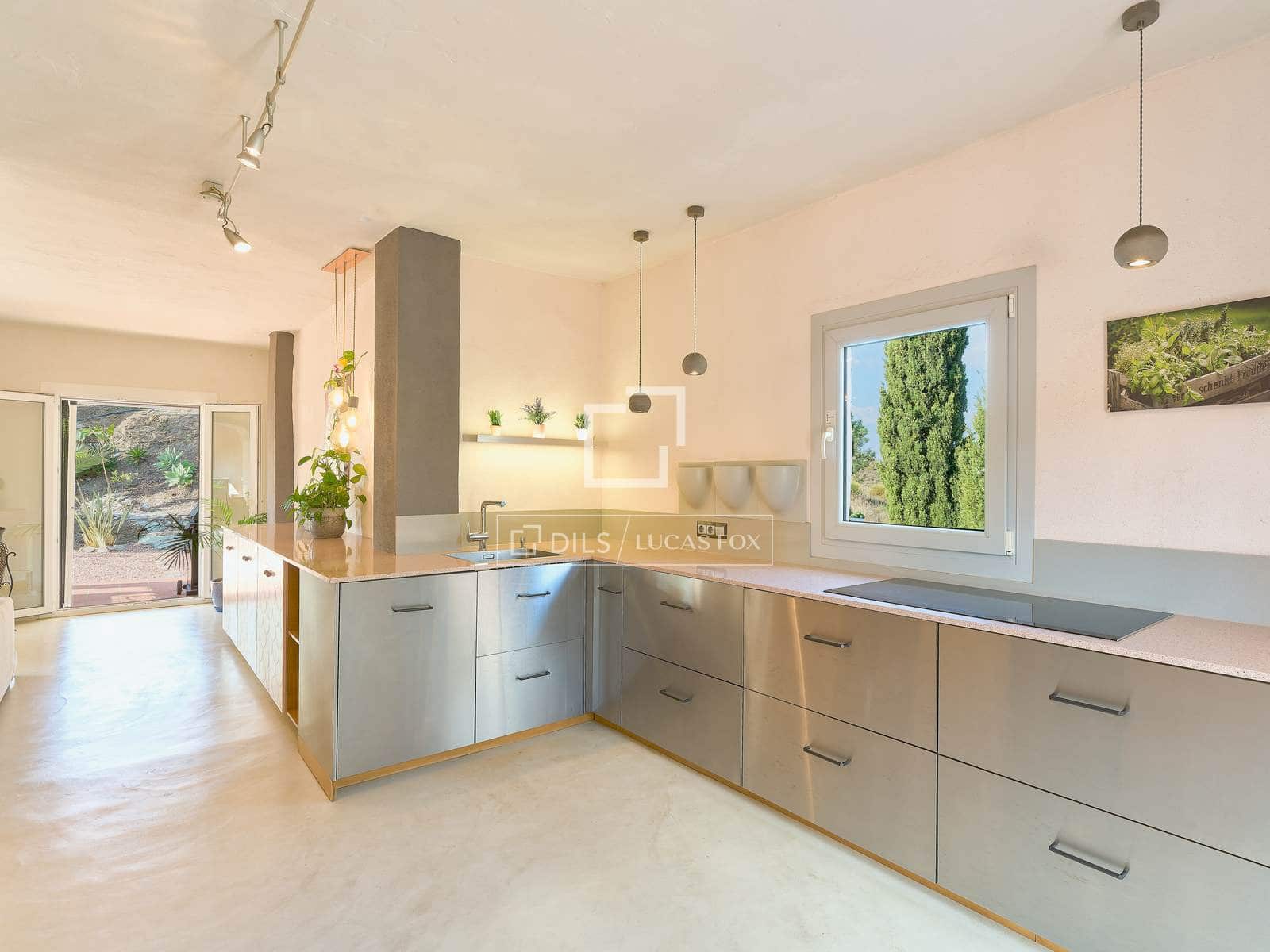 3 makuuhuone Huvila myytävänä paikassa Frigiliana mukana 
autotalli - 695 000 € (Ref: 9490067)