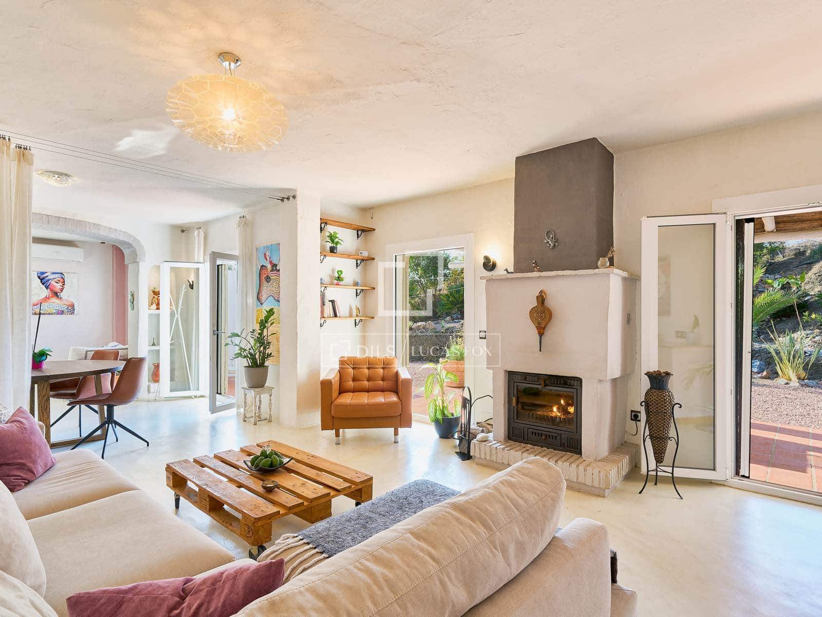 3 makuuhuone Huvila myytävänä paikassa Frigiliana mukana 
autotalli - 695 000 € (Ref: 9490067)