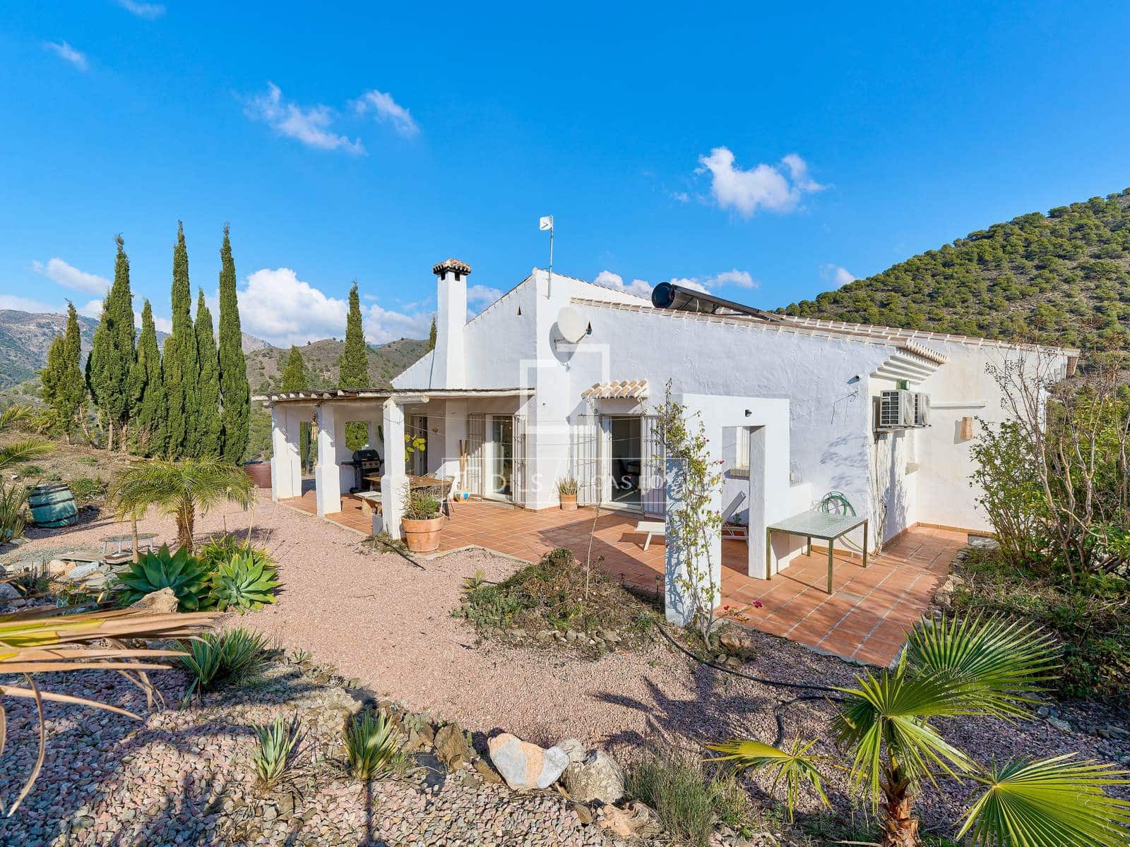 3 makuuhuone Huvila myytävänä paikassa Frigiliana mukana 
autotalli - 695 000 € (Ref: 9490067)