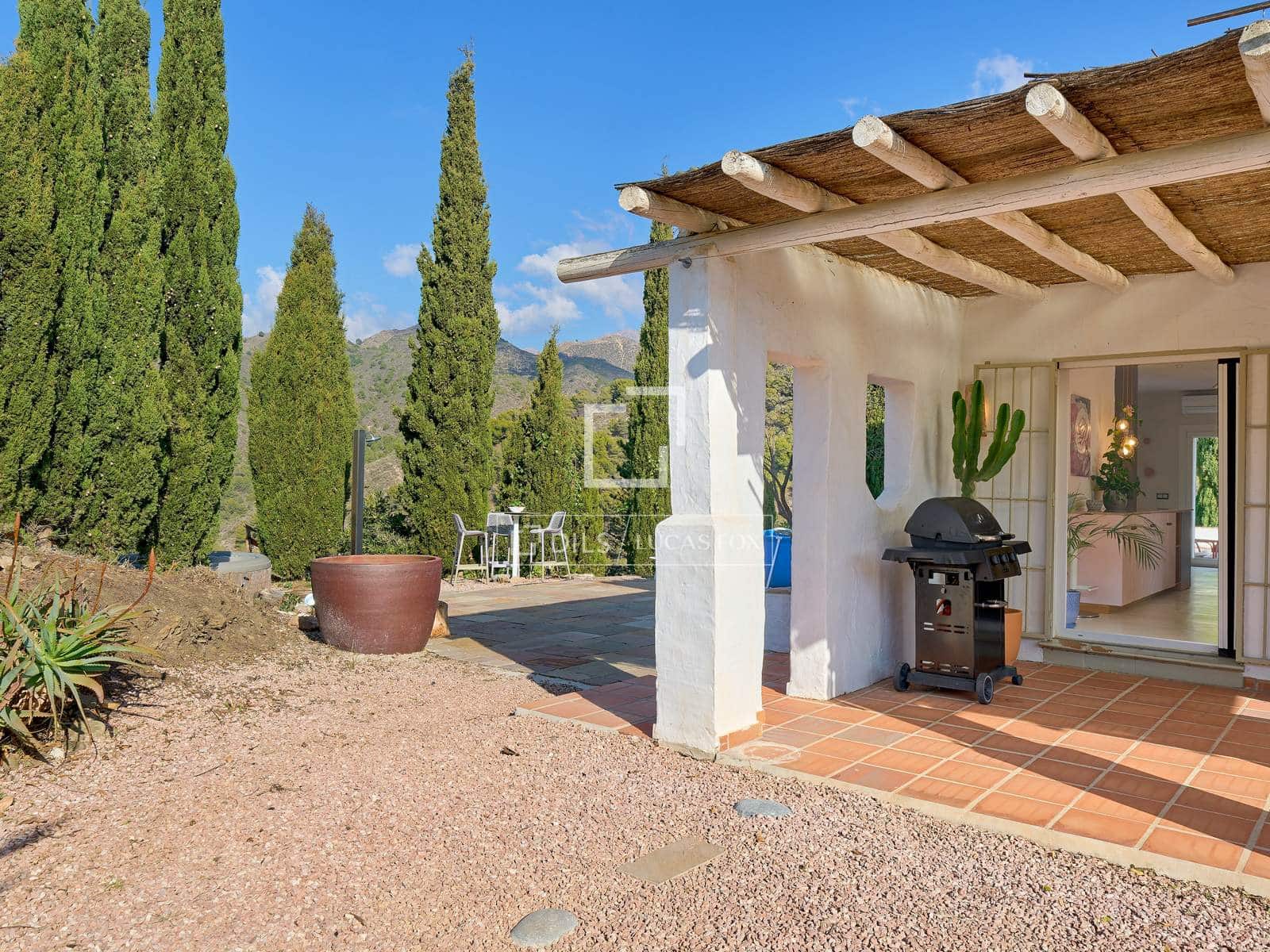 3 makuuhuone Huvila myytävänä paikassa Frigiliana mukana 
autotalli - 695 000 € (Ref: 9490067)