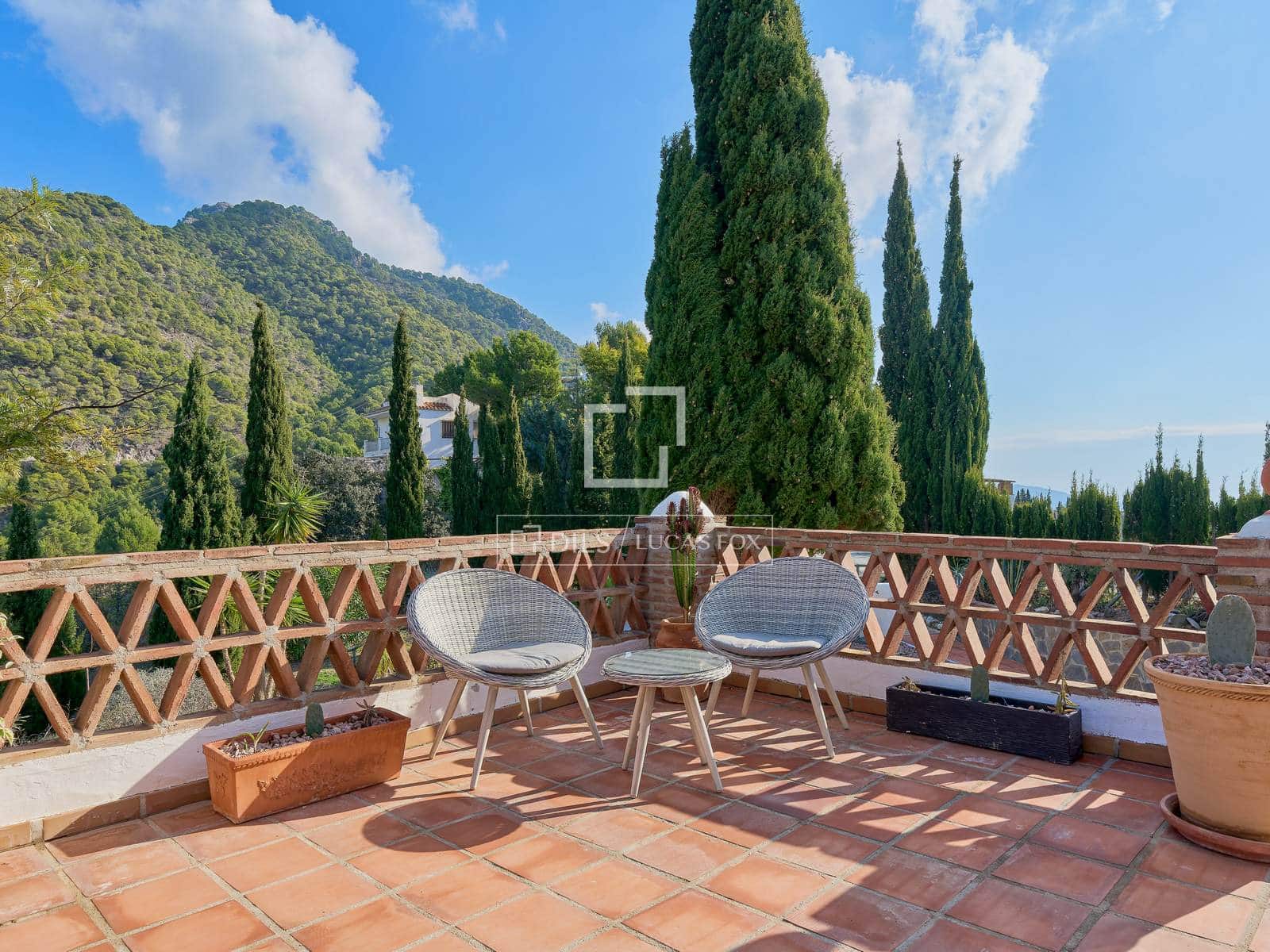 3 makuuhuone Huvila myytävänä paikassa Frigiliana mukana 
autotalli - 695 000 € (Ref: 9490067)