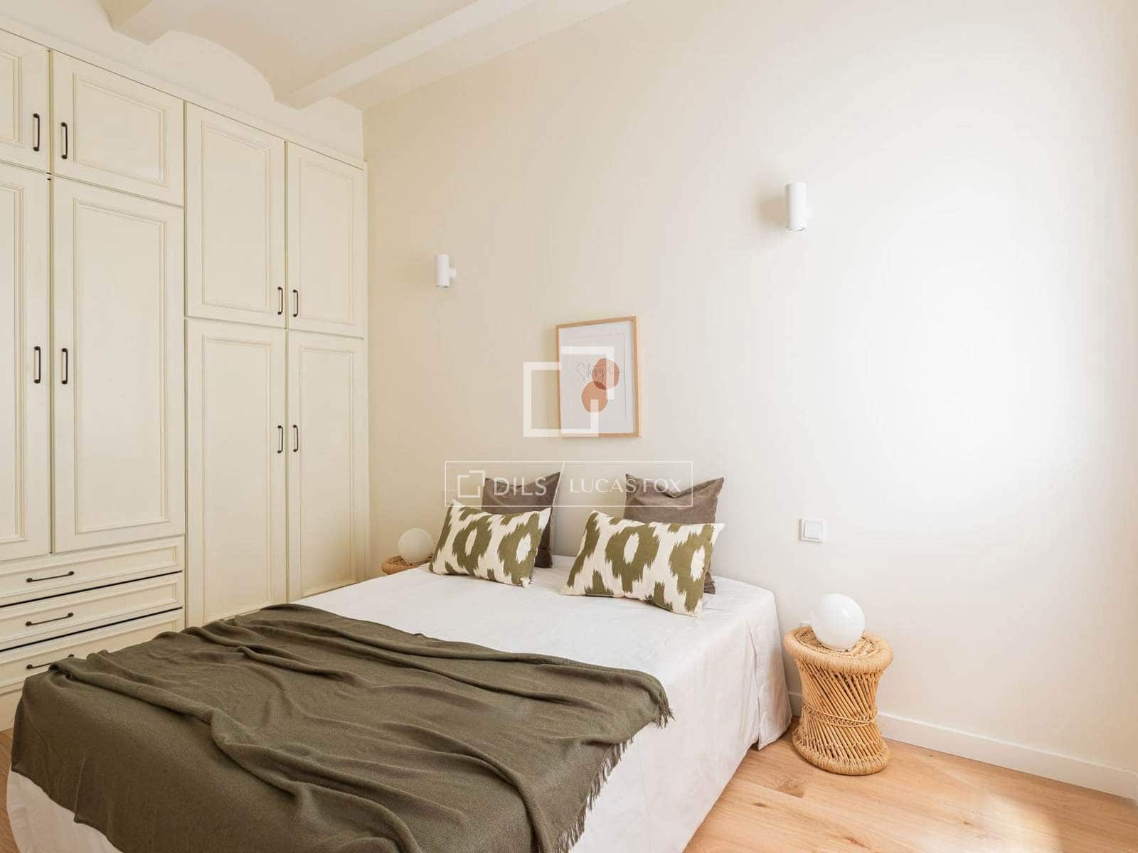 2 slaapkamer Appartement te koop in Barcelona stad - € 470.000 (Ref: 9490068)