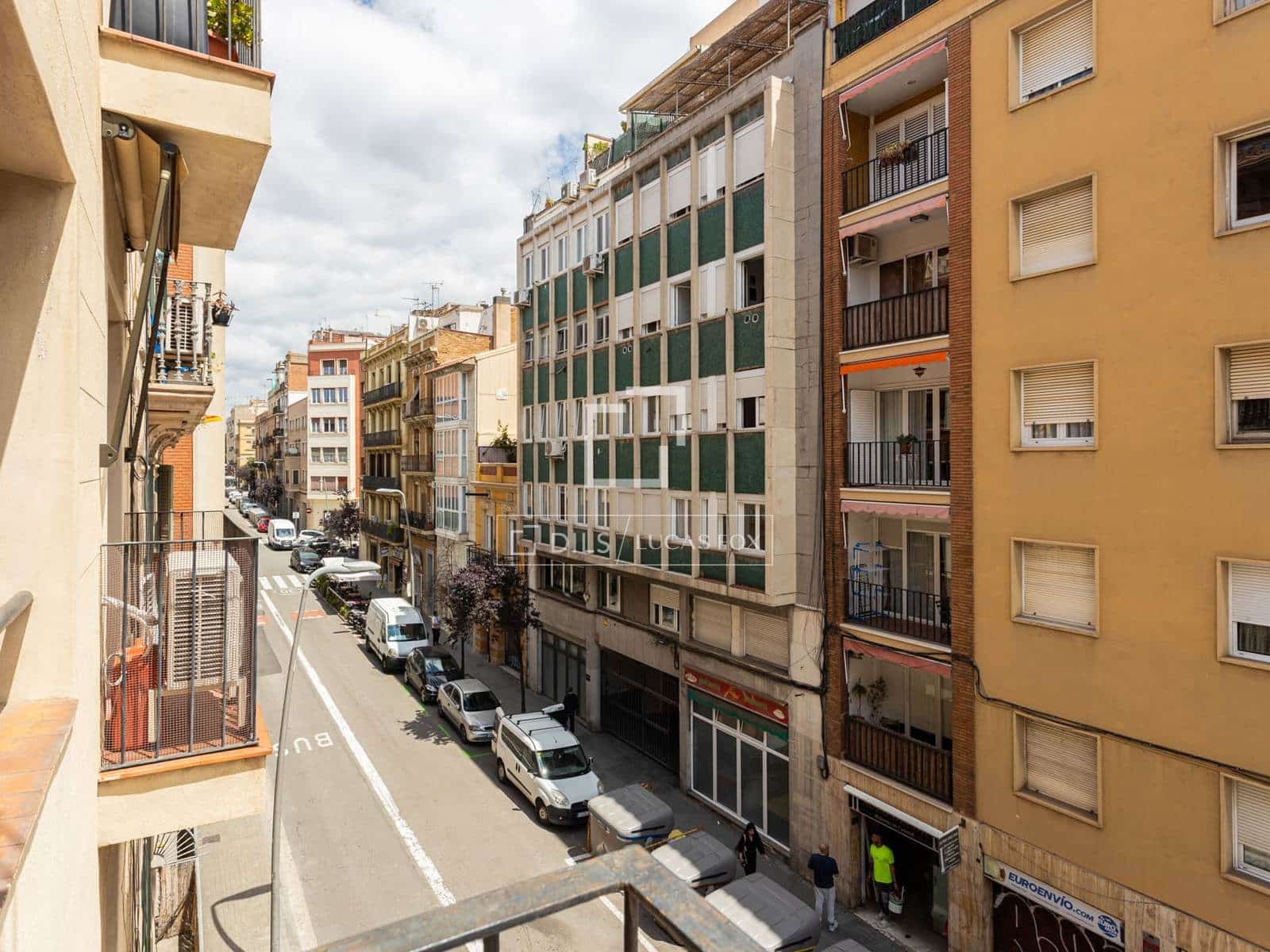 2 slaapkamer Appartement te koop in Barcelona stad - € 470.000 (Ref: 9490068)