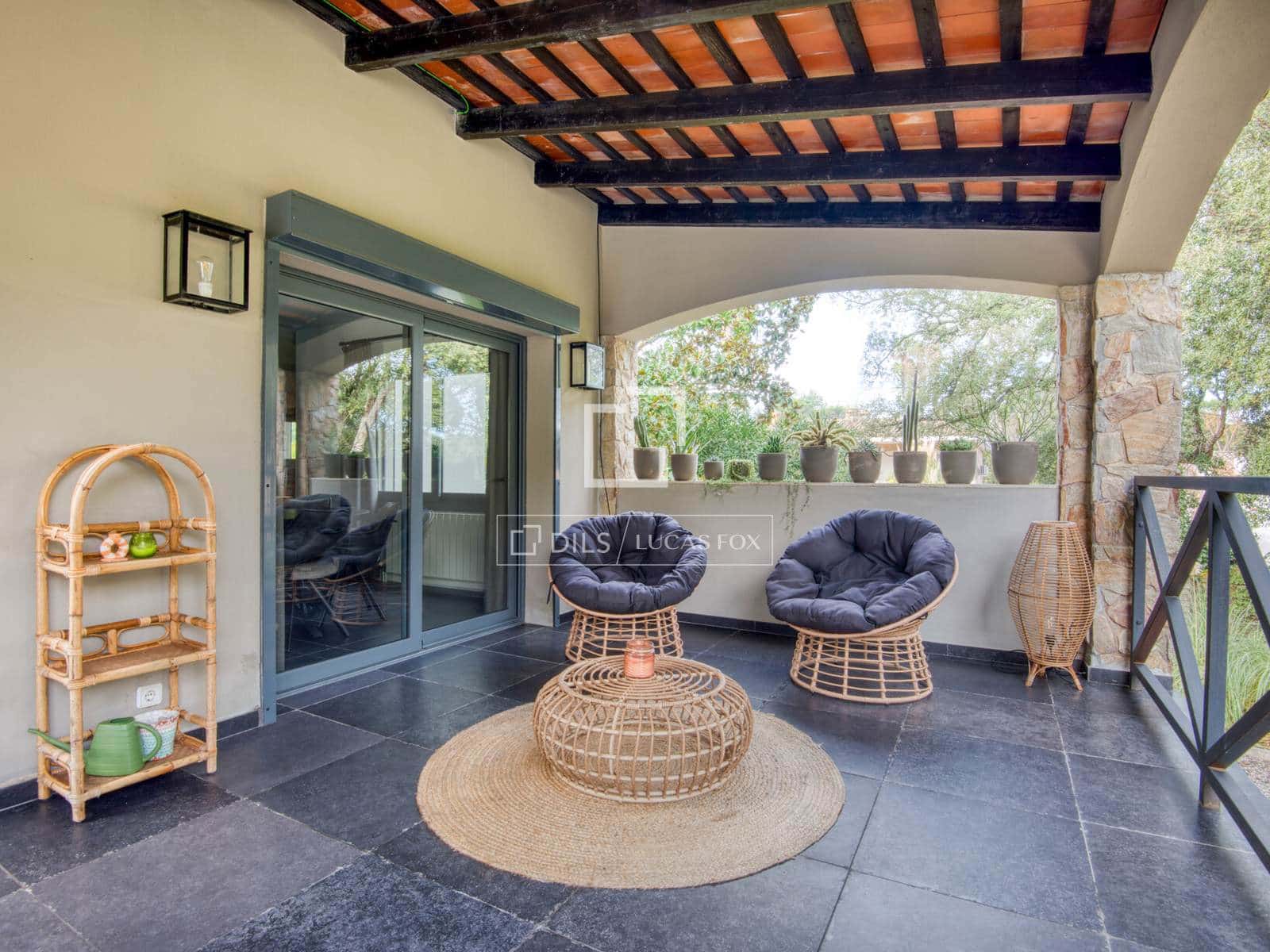 3 bedroom Villa for sale in Santa Cristina d'Aro with pool garage - € 995,000 (Ref: 9490069)