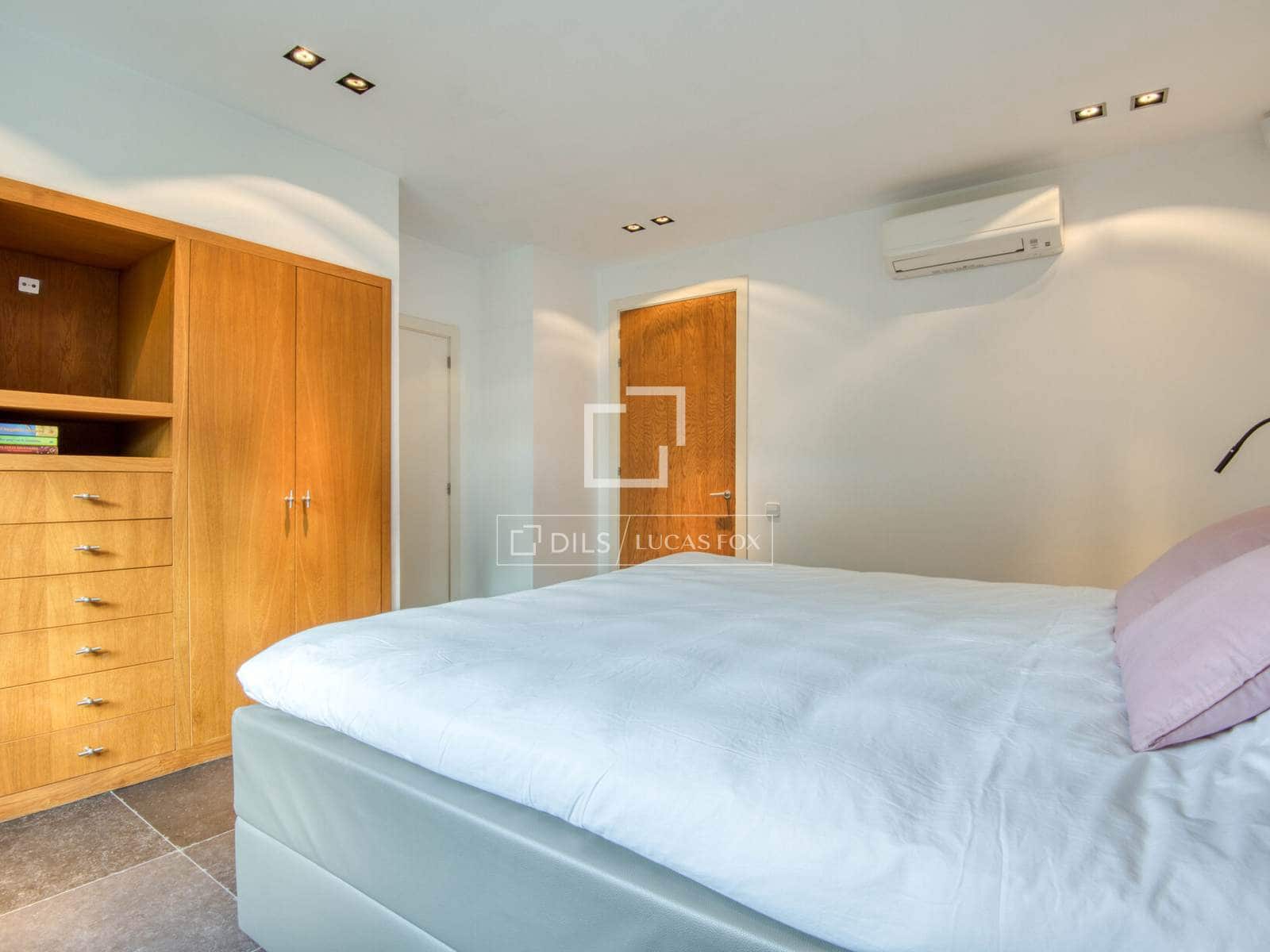 3 bedroom Villa for sale in Santa Cristina d'Aro with pool garage - € 995,000 (Ref: 9490069)