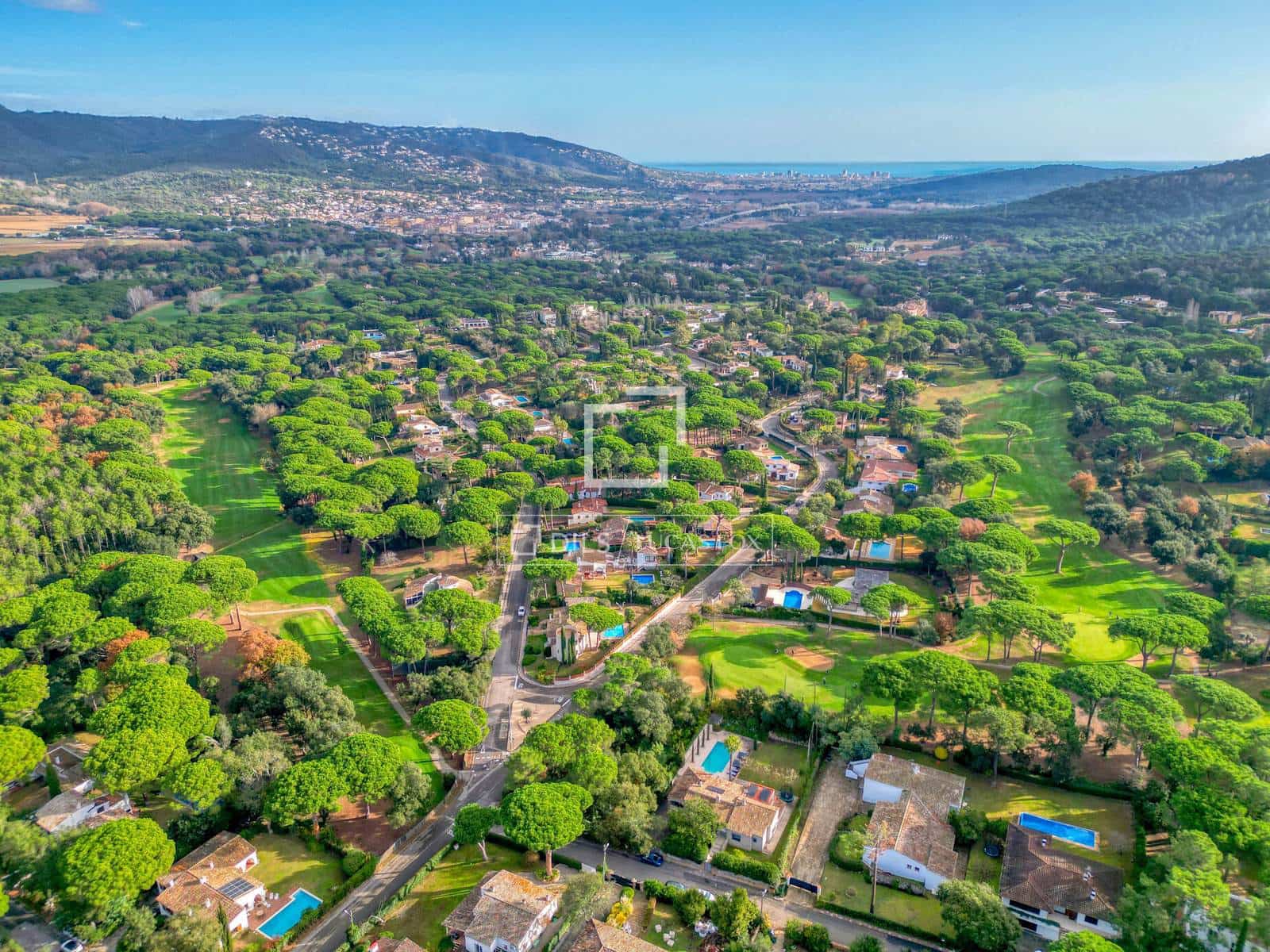 3 bedroom Villa for sale in Santa Cristina d'Aro with pool garage - € 995,000 (Ref: 9490069)