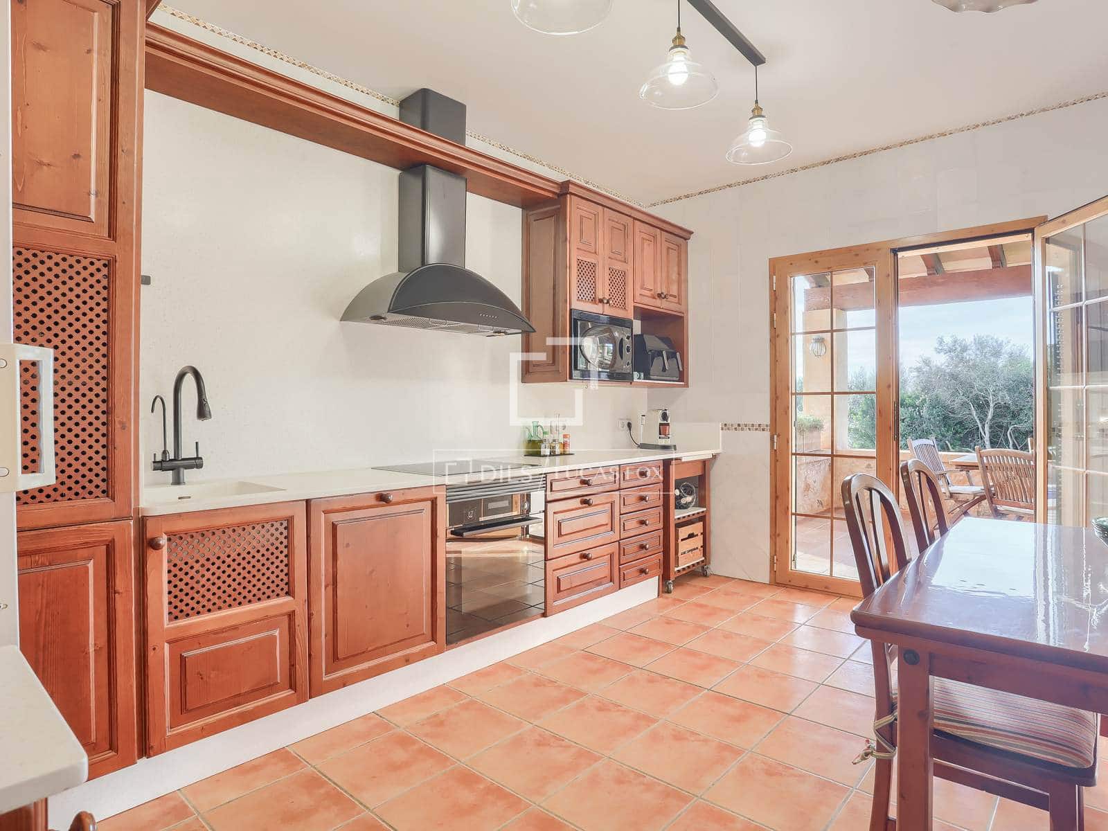 Chalet de 4 habitaciones en Puntiró en venta con piscina garaje - 1.700.000 € (Ref: 9491849)